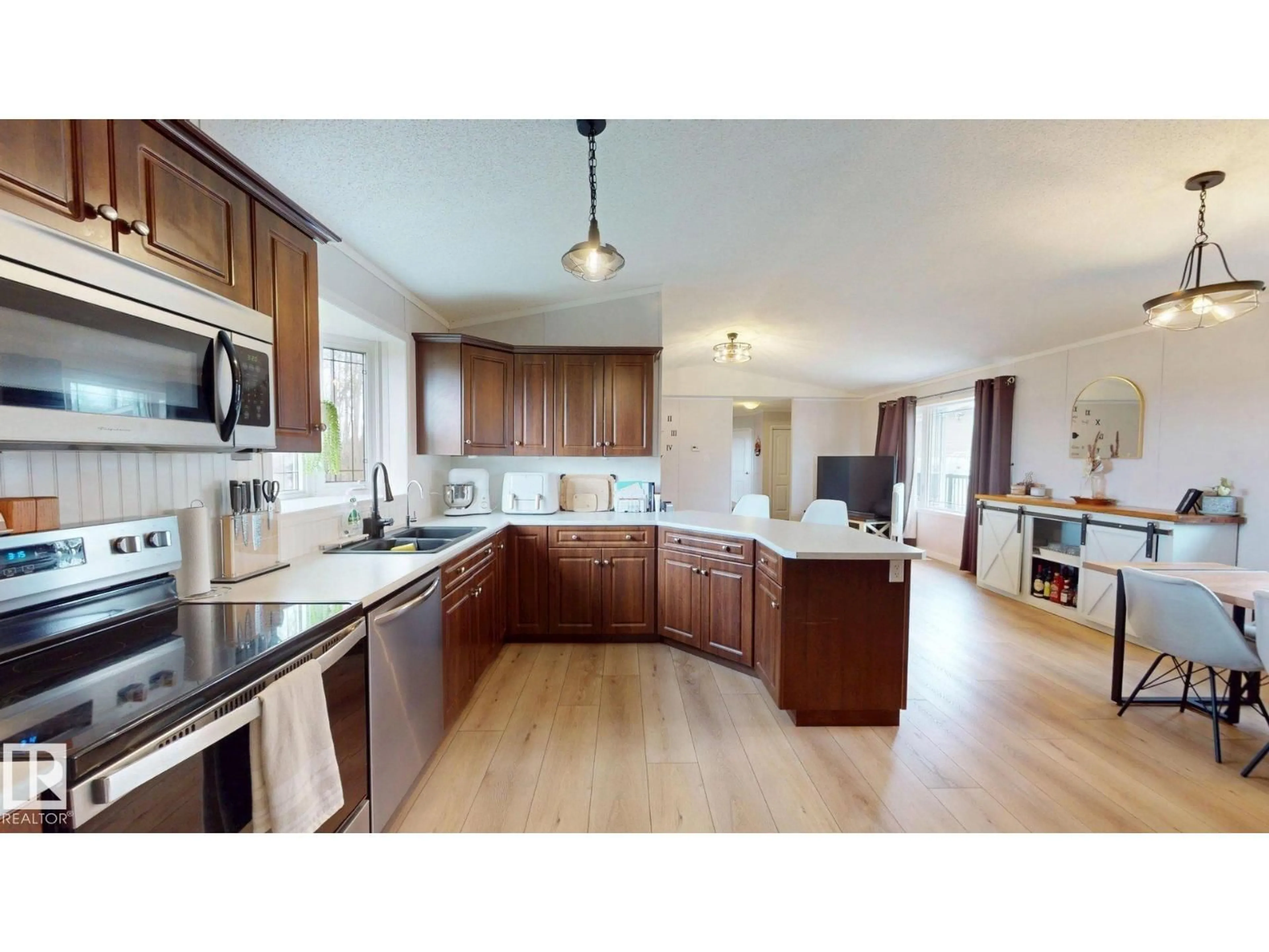 Open concept kitchen, unknown for 49517 RANGE ROAD 90, Rural Brazeau County Alberta T7A2A3
