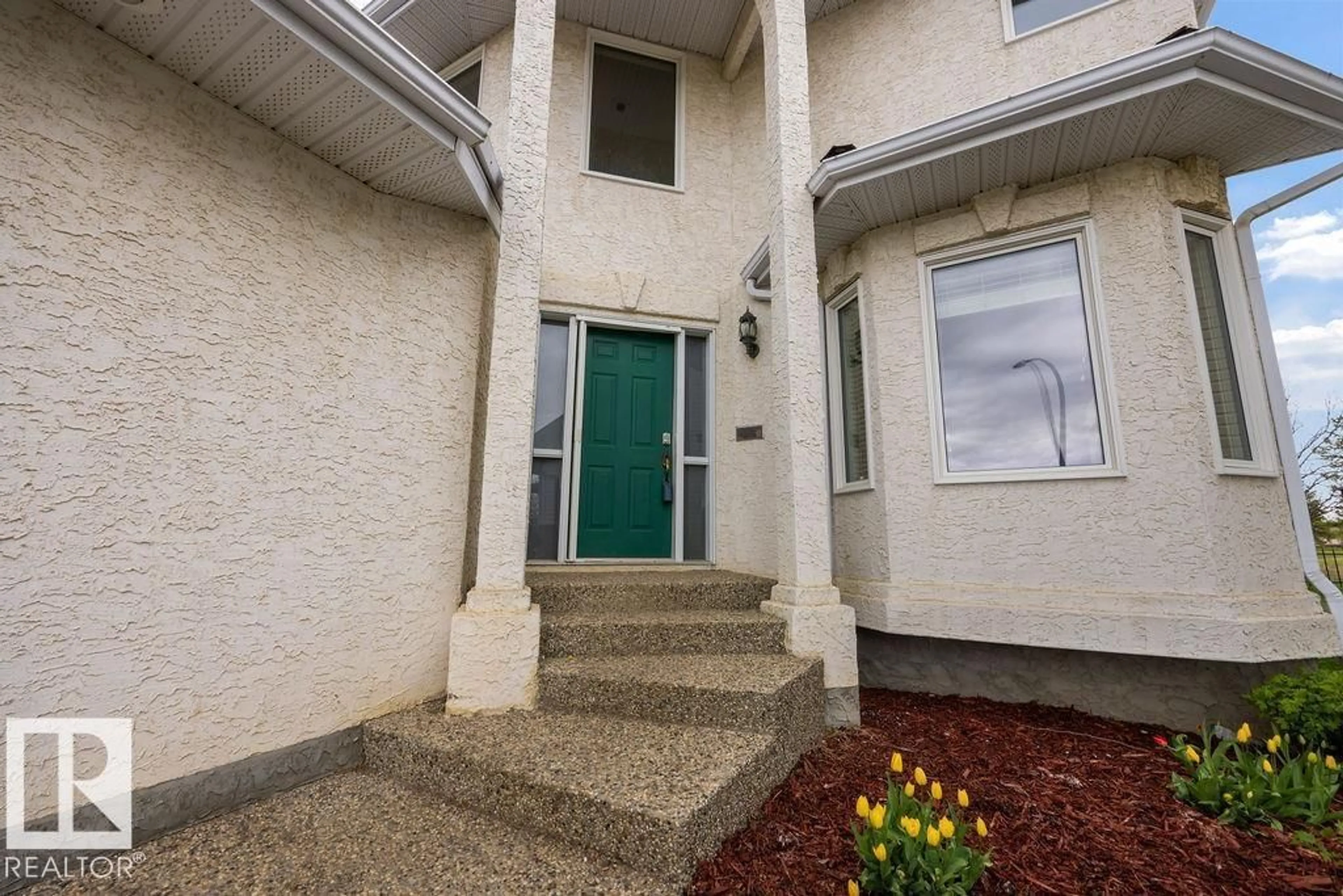Unknown for 10 COLONIALE, Beaumont Alberta T4X1L3