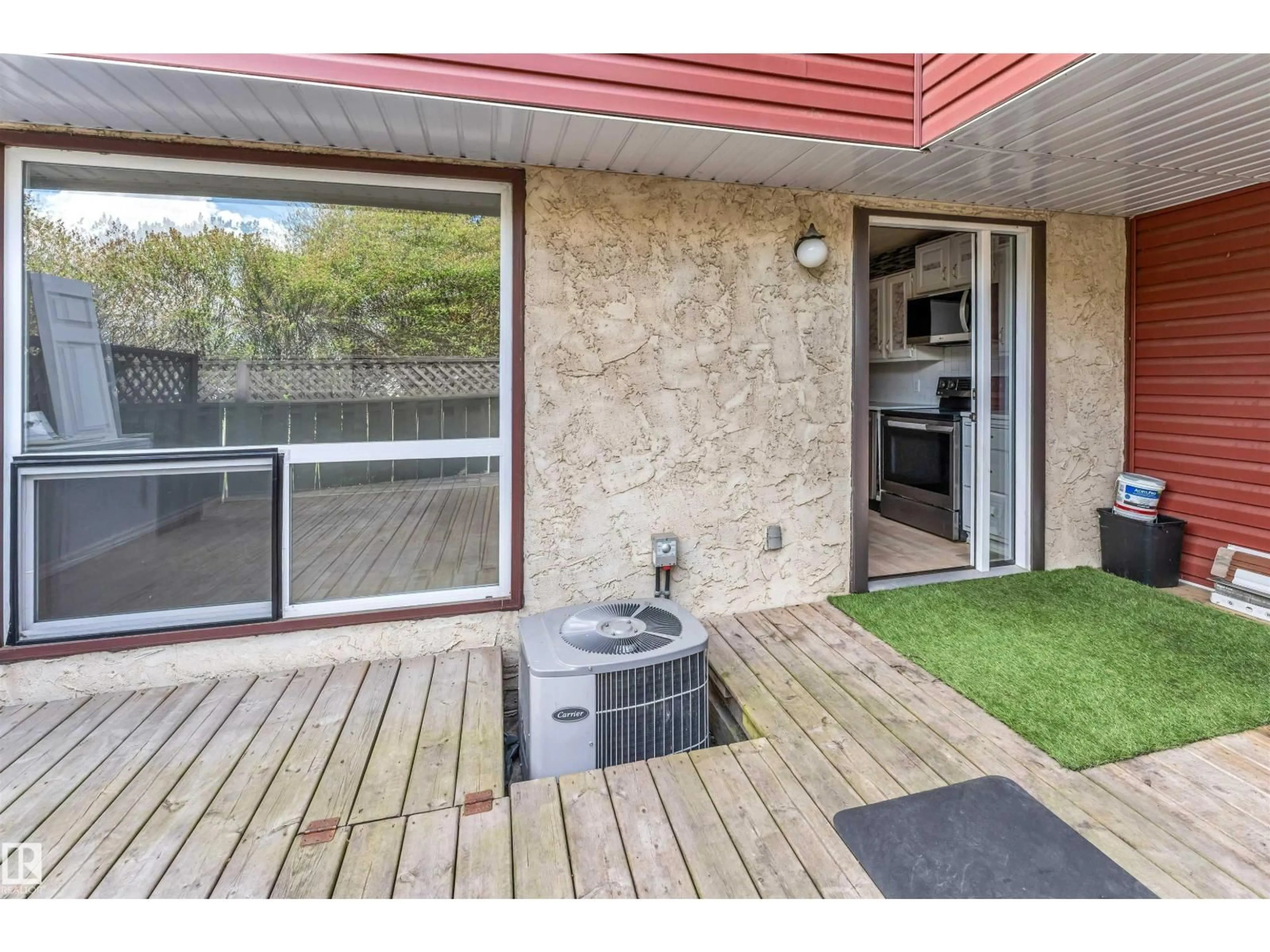 Patio, water/lake/river/ocean view for 645 MILLBOURNE RD, Edmonton Alberta T6K3N3
