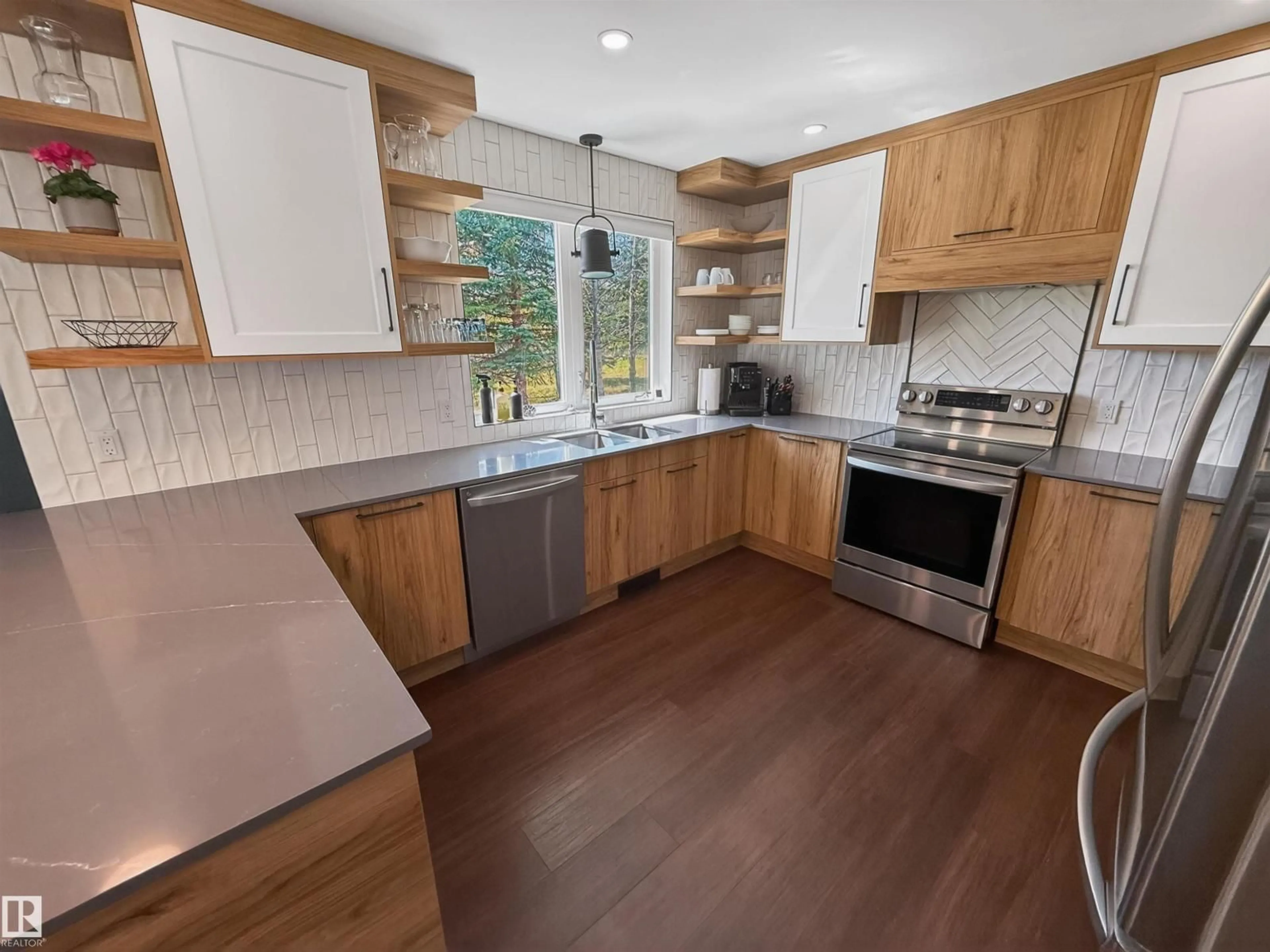 Open concept kitchen, unknown for #3 - 53227 RGE ROAD 15, Rural Parkland County Alberta T7Y0C3