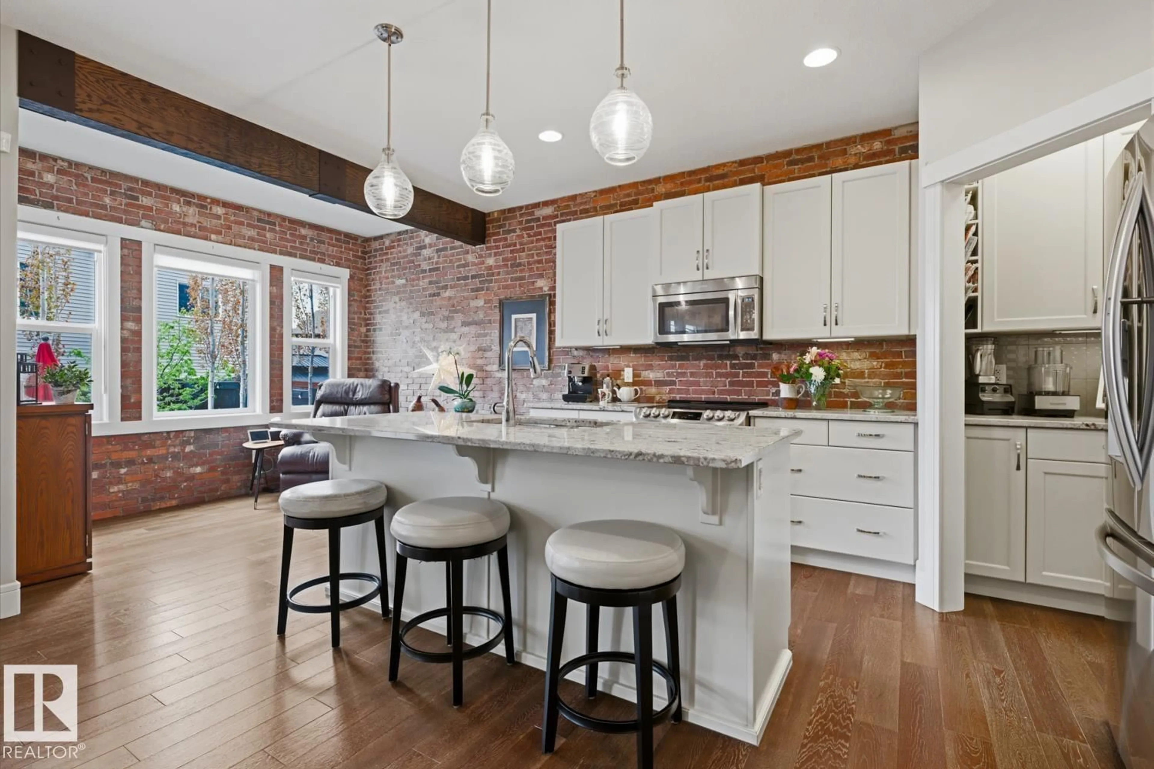 Open concept kitchen, ceramic/tile floor for 1359 WESTERRA DR, Stony Plain Alberta T7Z0K7