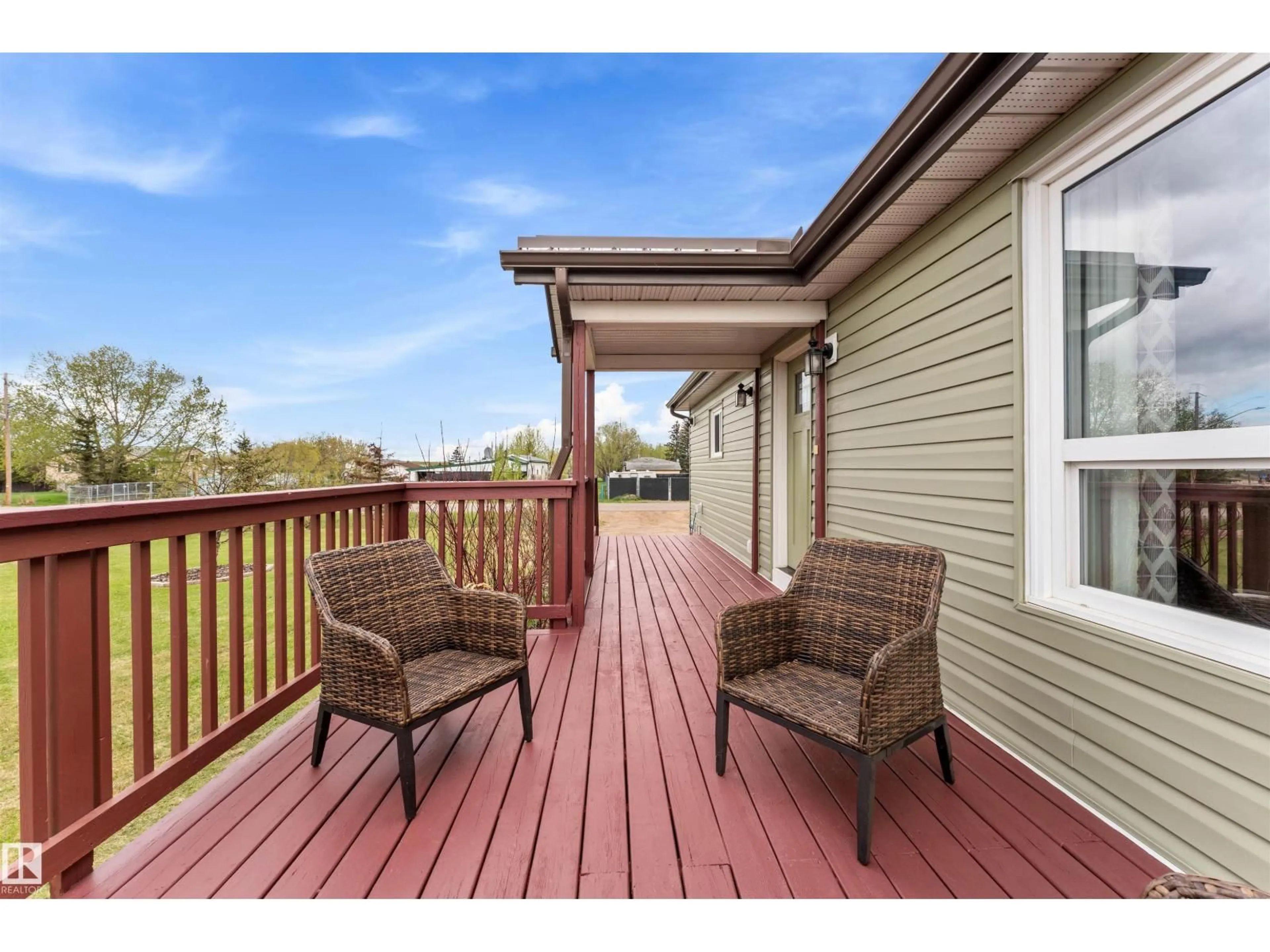 Patio, water/lake/river/ocean view for 313 MAIN ST, Alcomdale Alberta T0G0A0