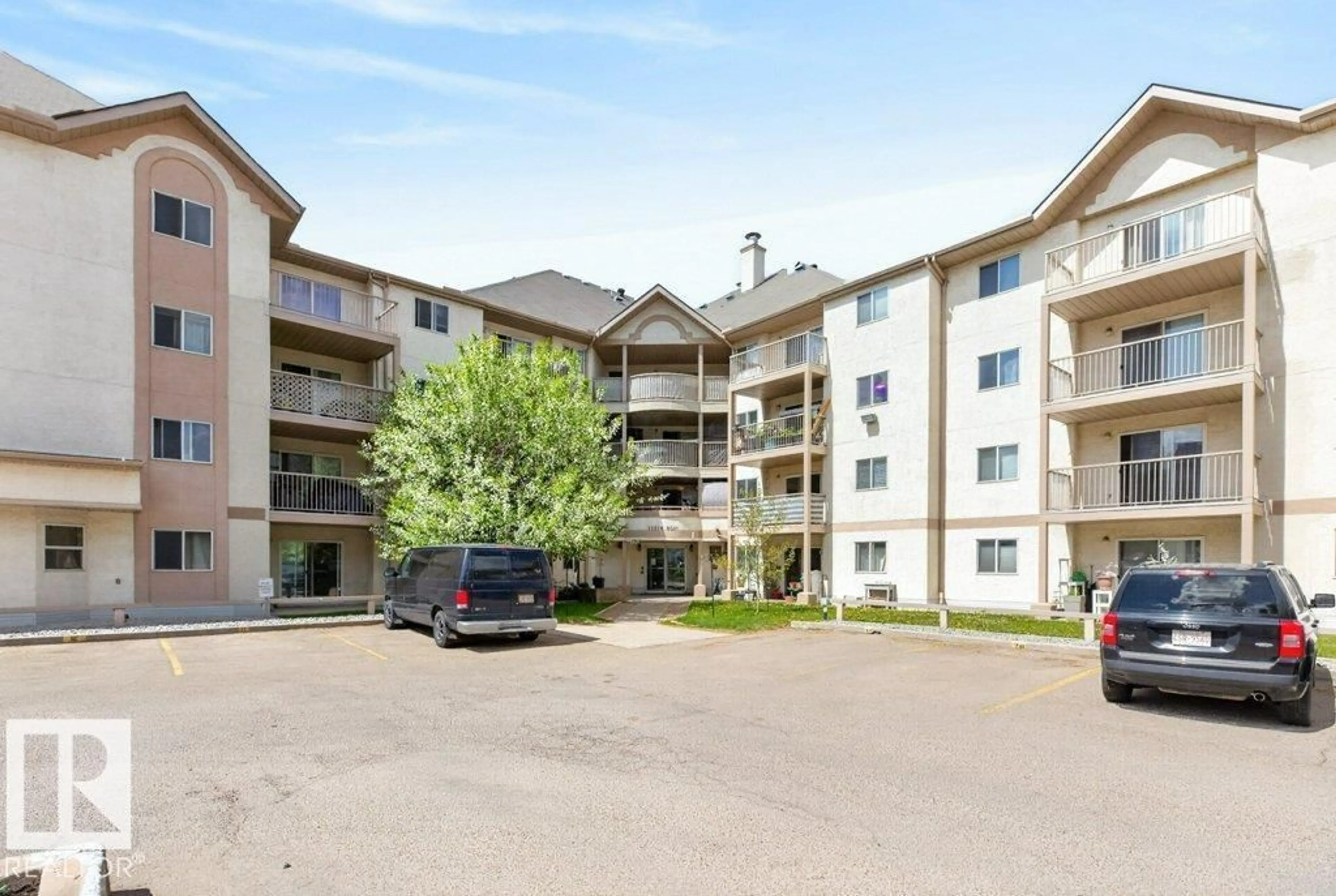 Patio, unknown for #111 - 11218 80 ST, Edmonton Alberta T5B4V9