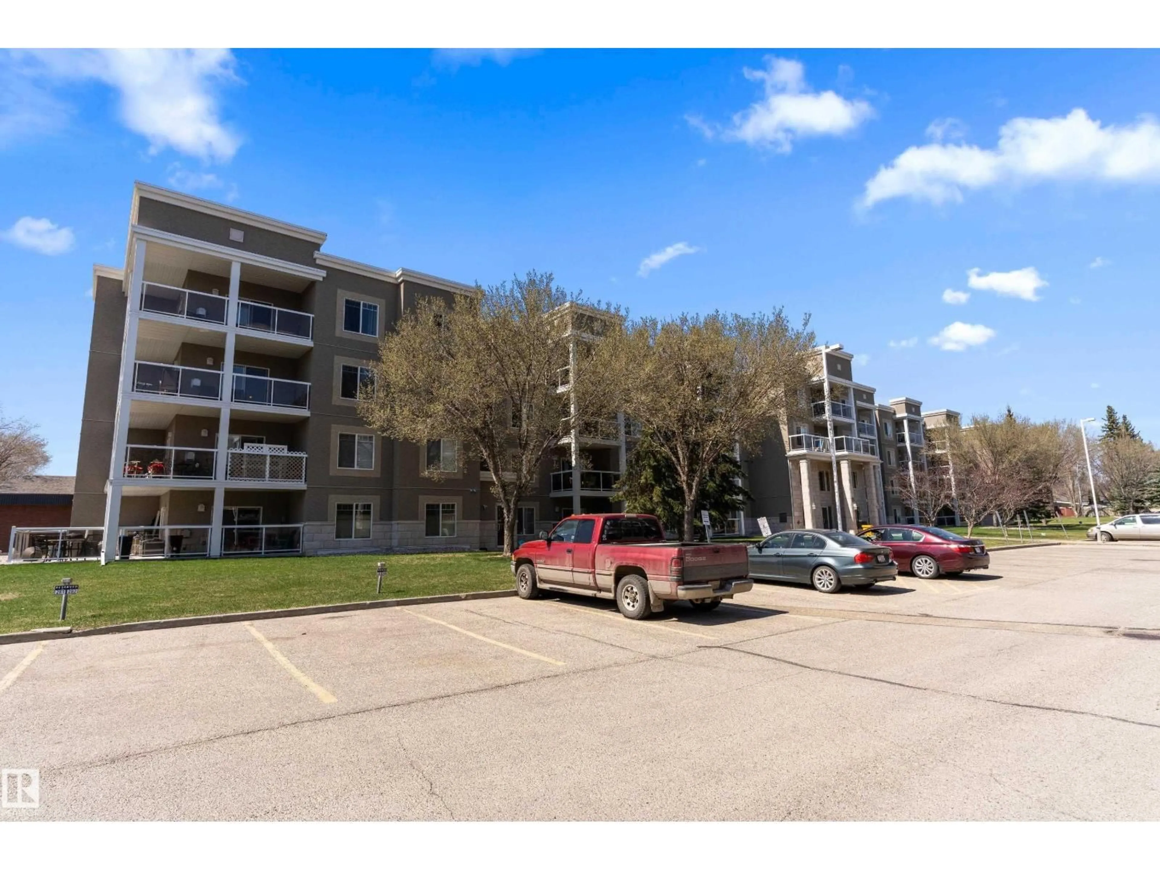 A pic from outside/outdoor area/front of a property/back of a property/a pic from drone, unknown for B - 238 MCKENNEY AV, St. Albert Alberta T8N7K3