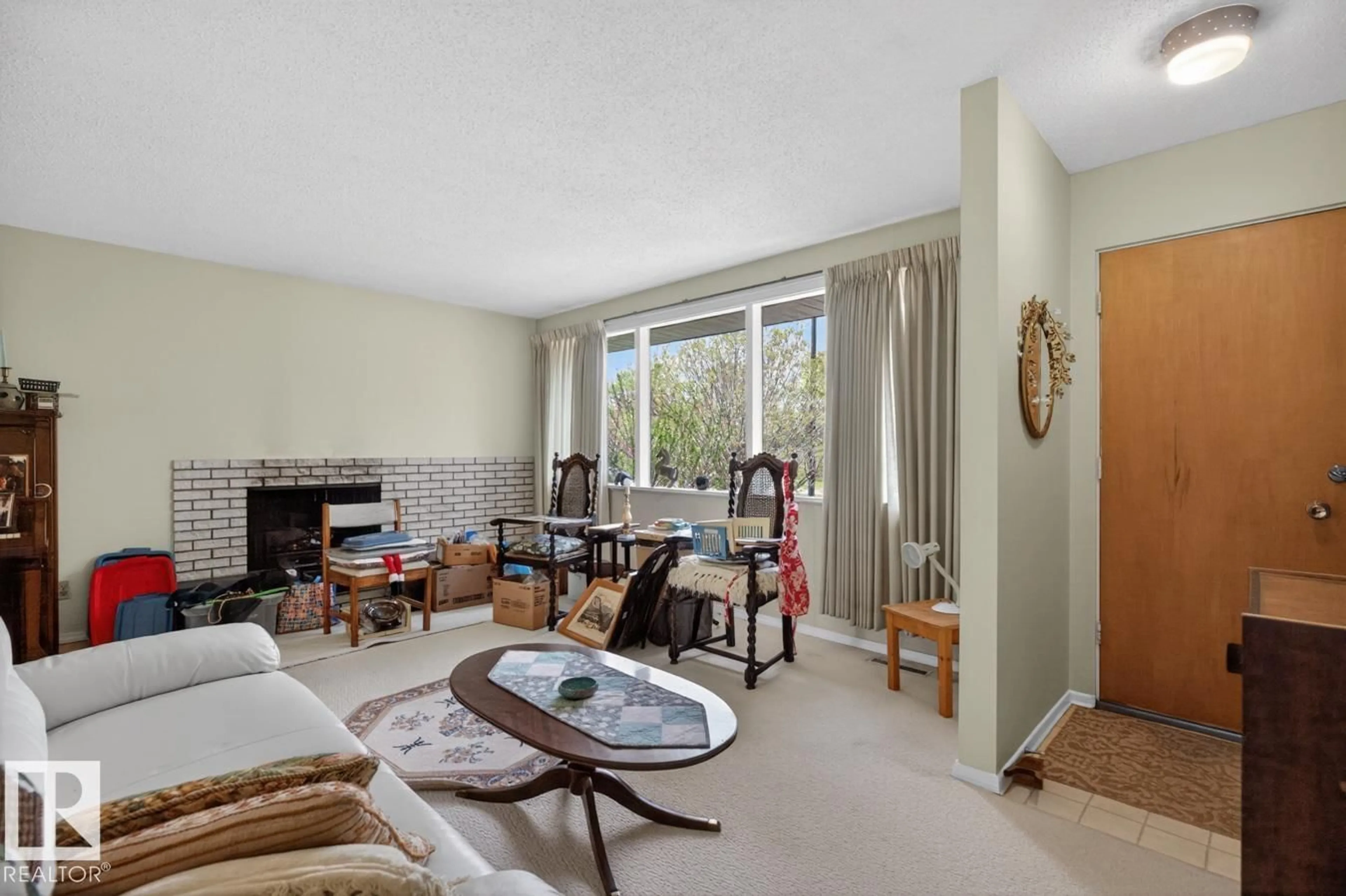 Living room with furniture, unknown for NW - 5611 115 ST, Edmonton Alberta T6H3P5