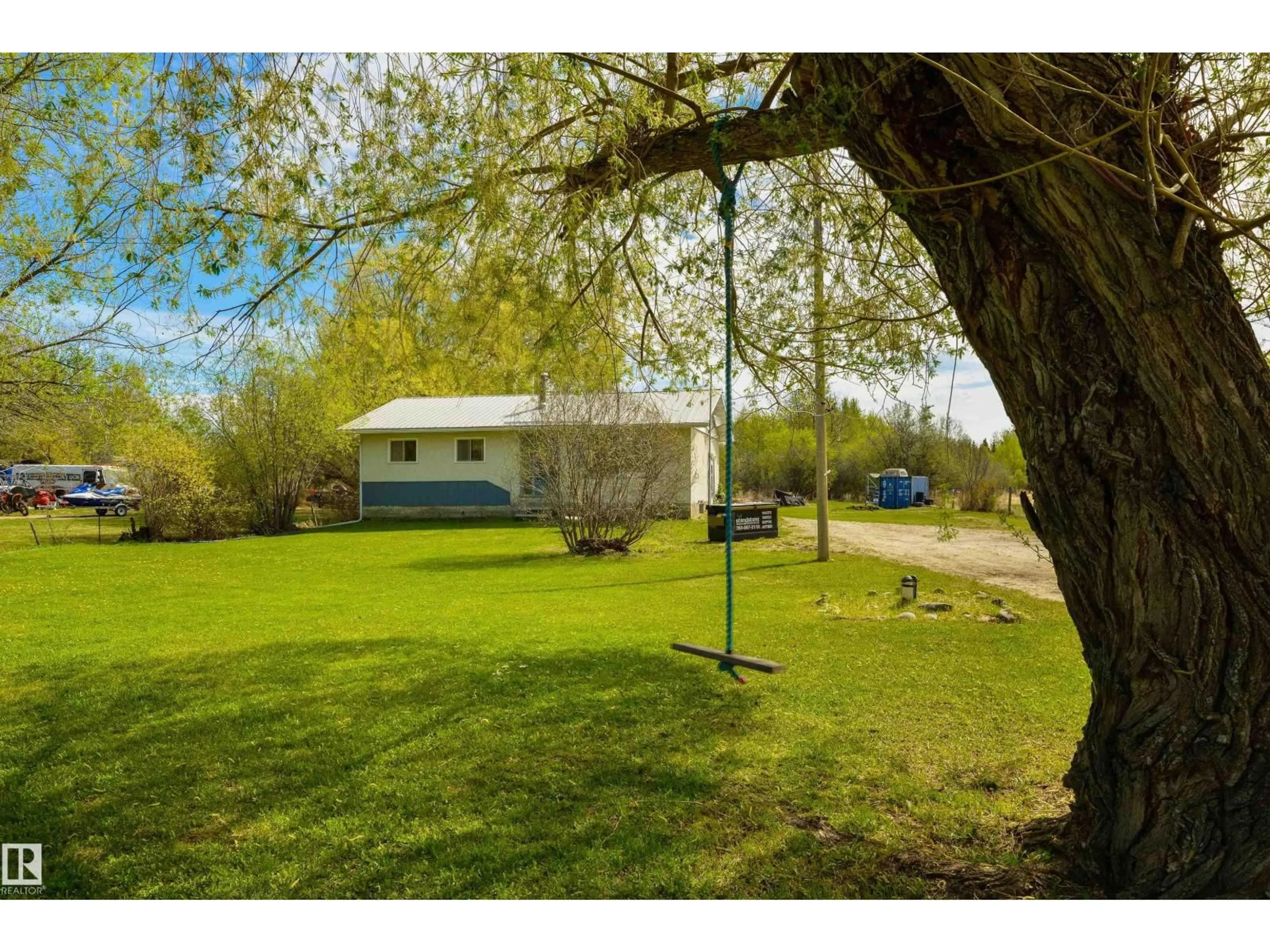 A pic from outside/outdoor area/front of a property/back of a property/a pic from drone, unknown for 53031 RGE ROAD 43, Rural Parkland County Alberta T0E2K0