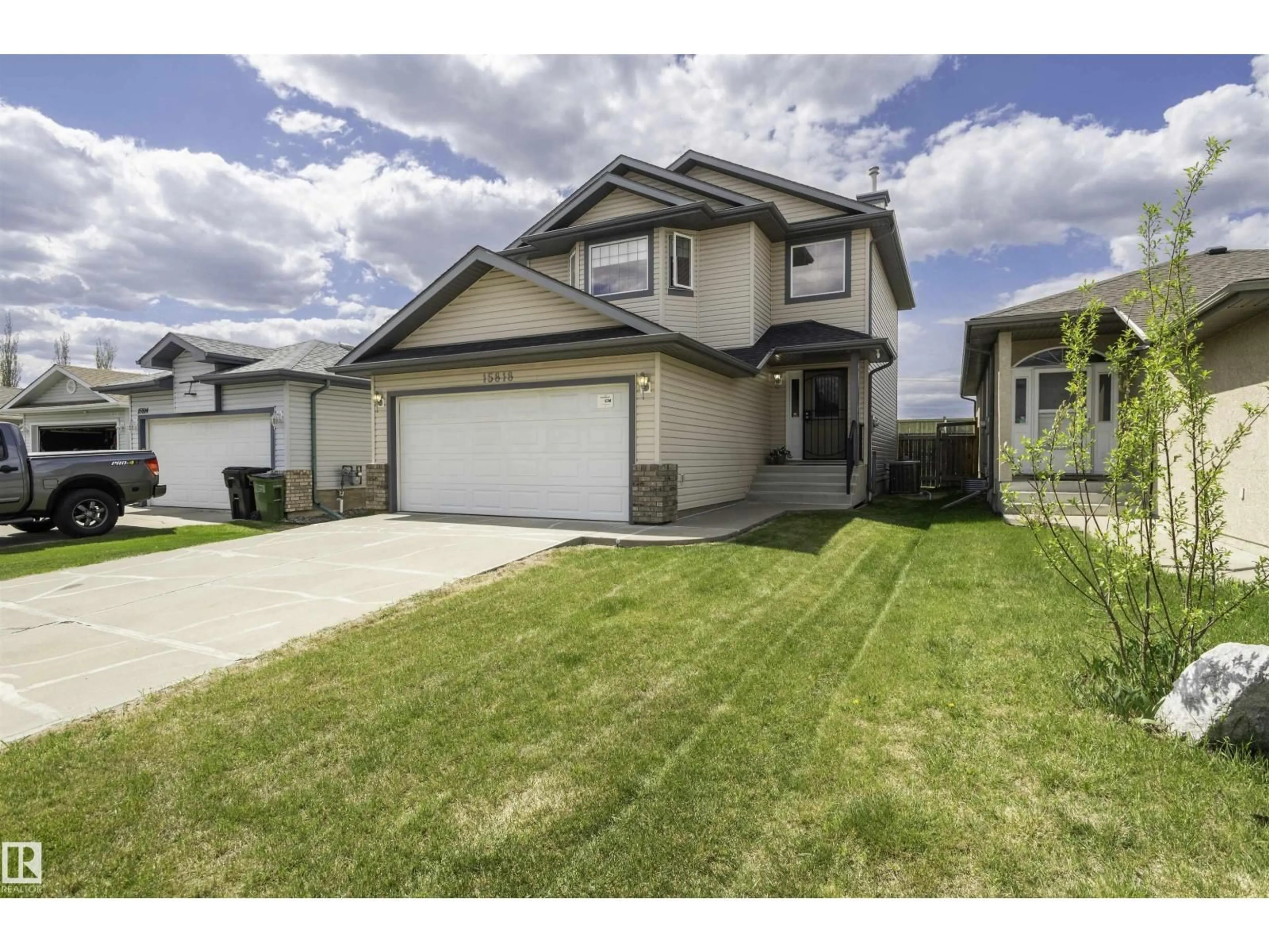 Unknown for 15818 141 ST, Edmonton Alberta T6V1V7