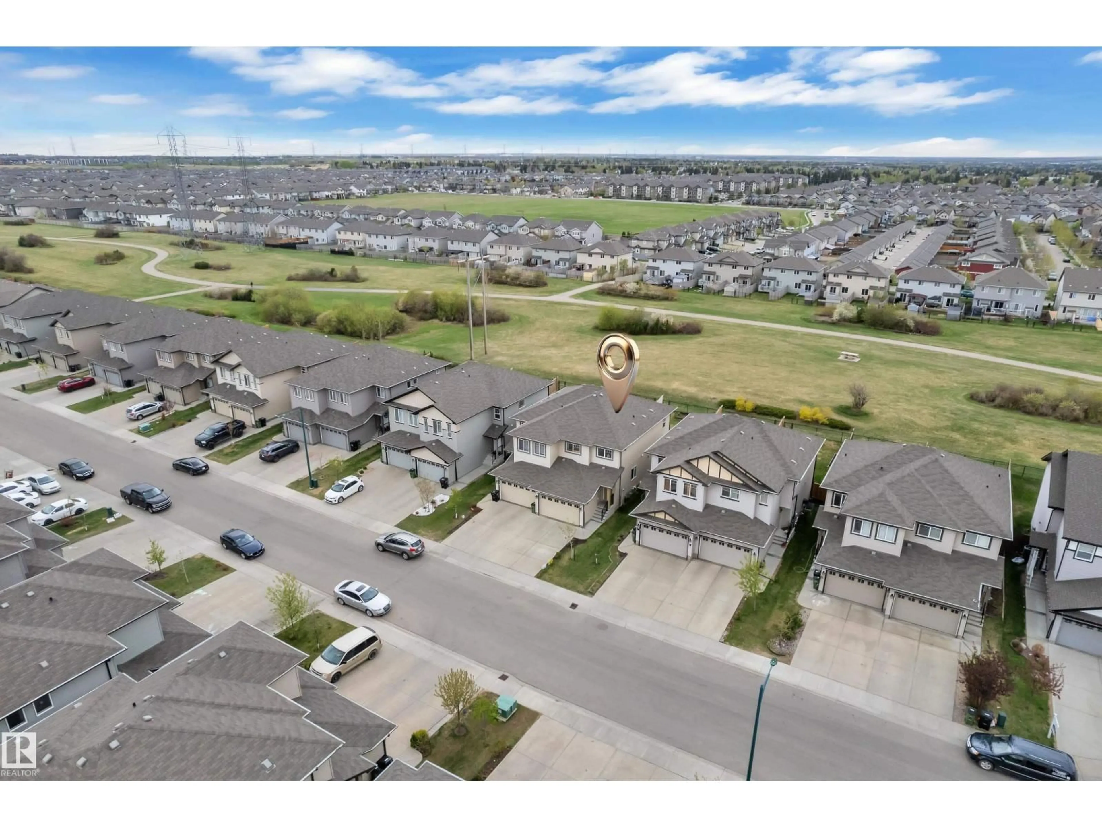 A pic from outside/outdoor area/front of a property/back of a property/a pic from drone, street for 1814 27 ST, Edmonton Alberta T6T2G5