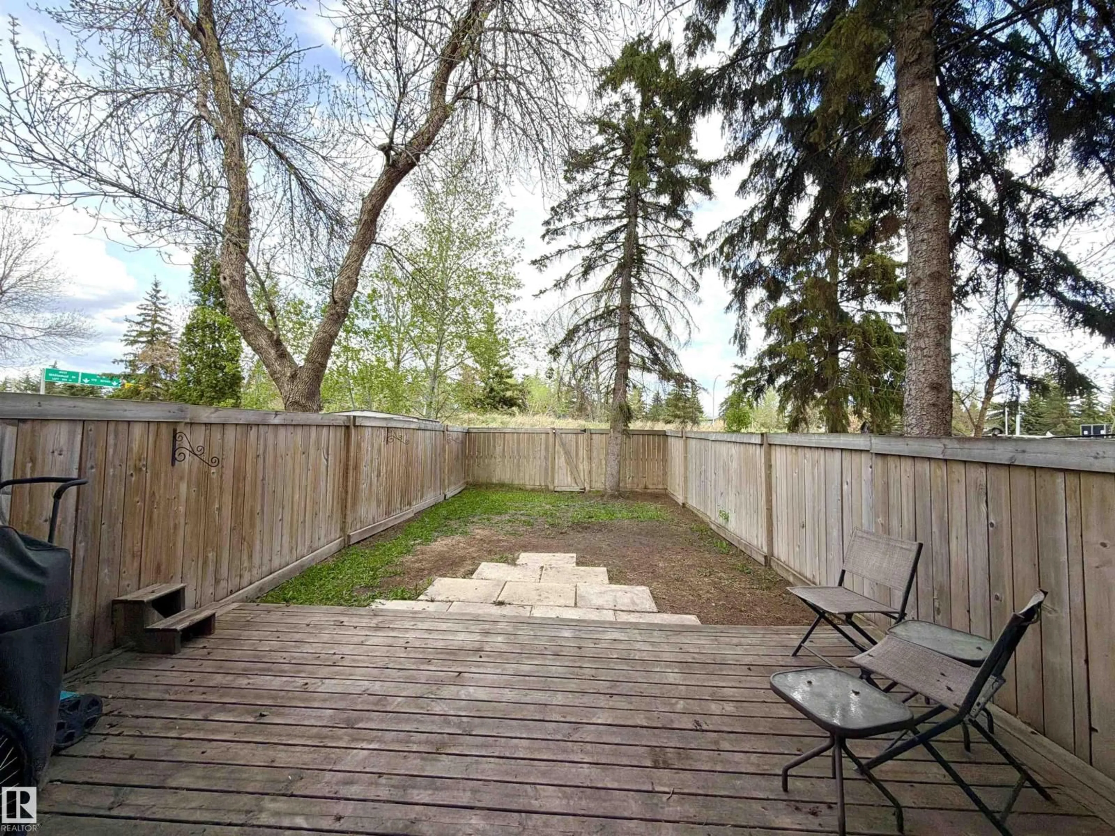 Patio, forest/trees view for 133 WOODSTOCK NW, Edmonton Alberta T5T0H6