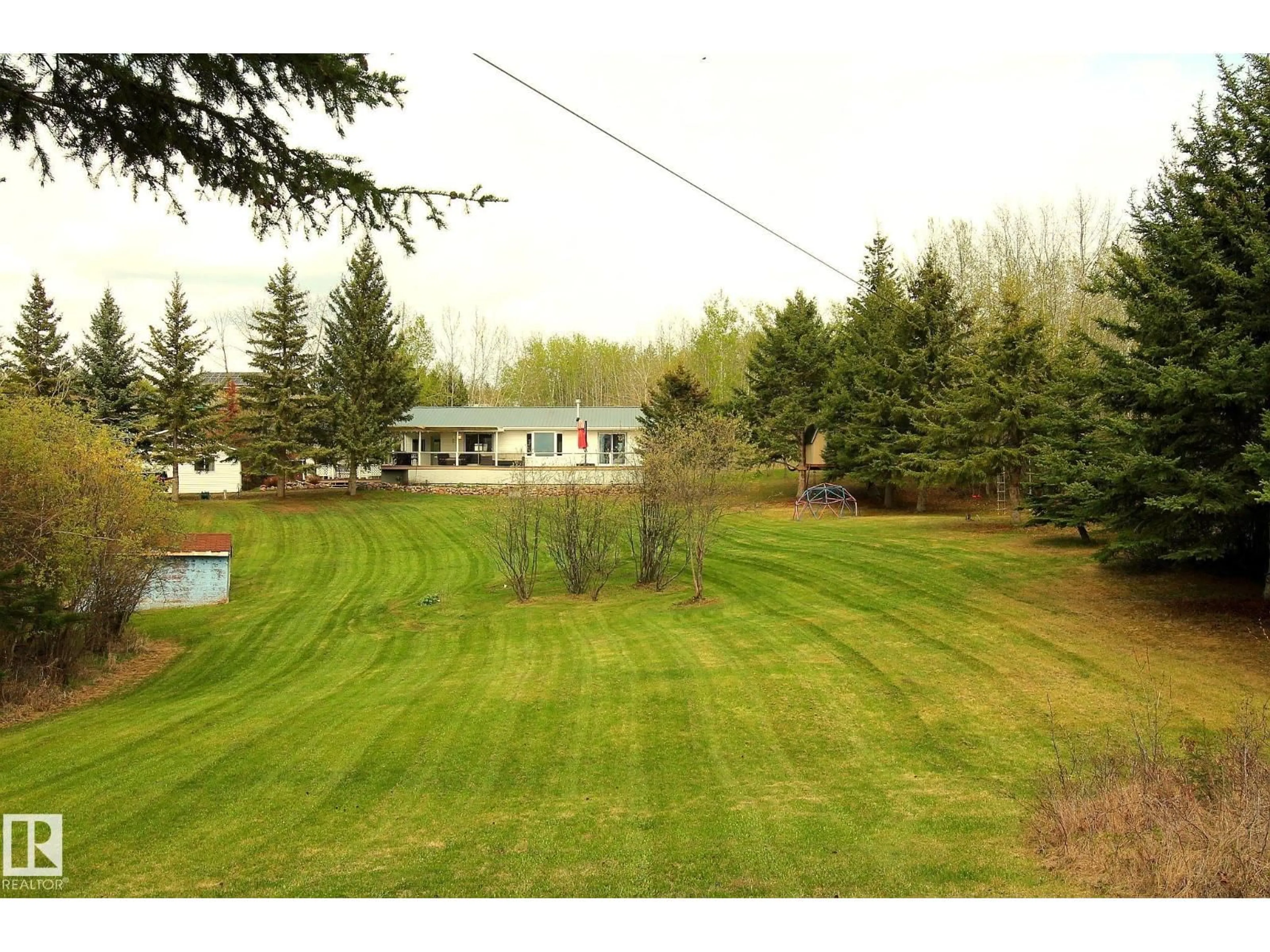 A pic from outside/outdoor area/front of a property/back of a property/a pic from drone, water/lake/river/ocean view for 60245 - 366 RANGE ROAD 164, Rural Smoky Lake County Alberta T0A3C0