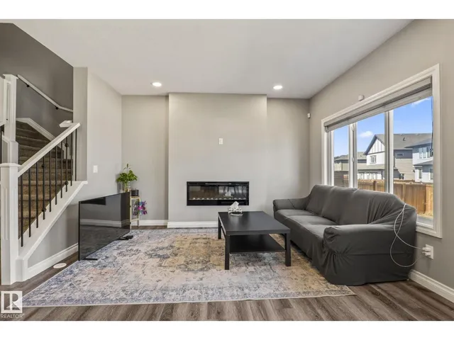 SW - 5142 23A AV, Edmonton 3