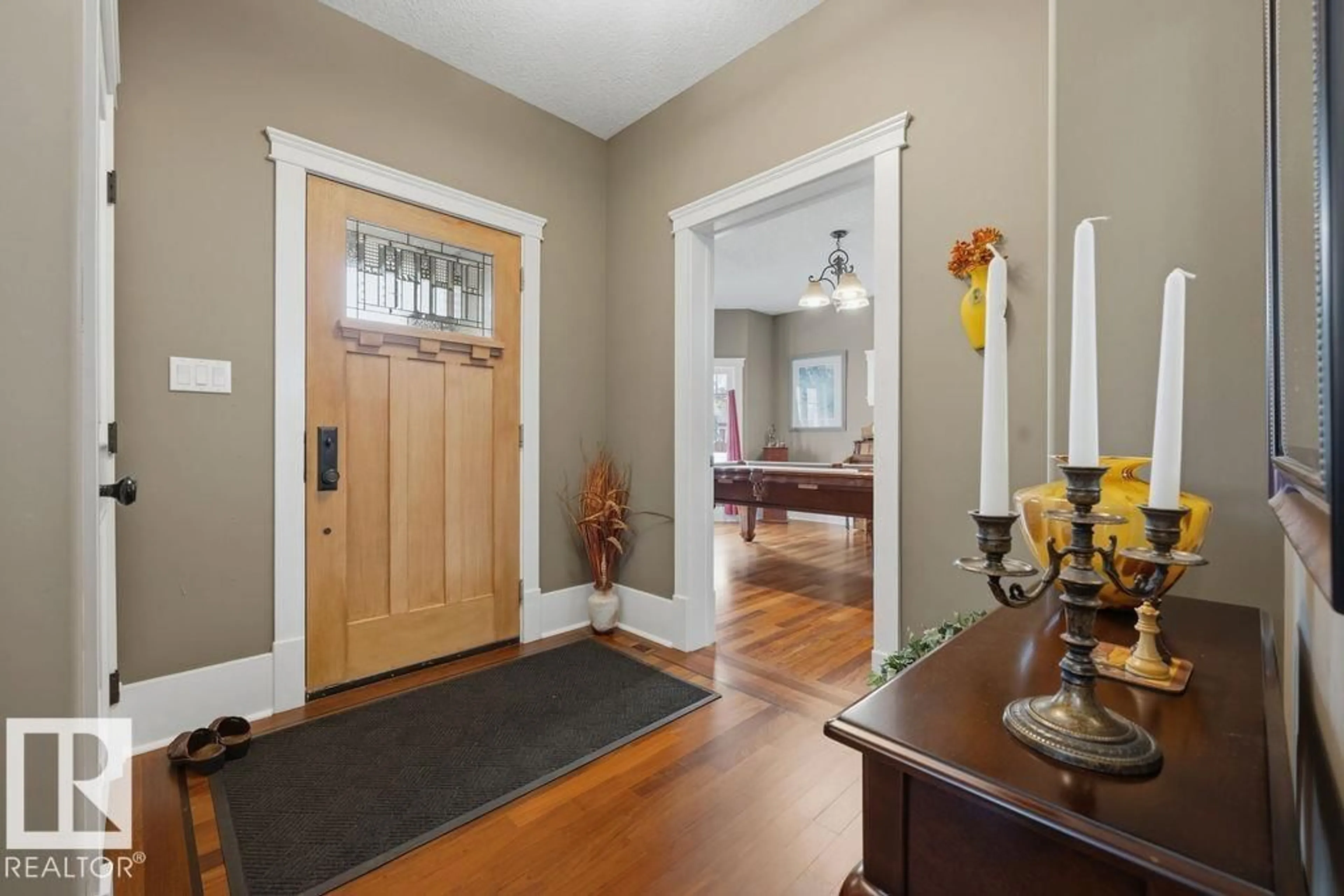 Indoor entryway for 11137 81 AV, Edmonton Alberta T5G0S6