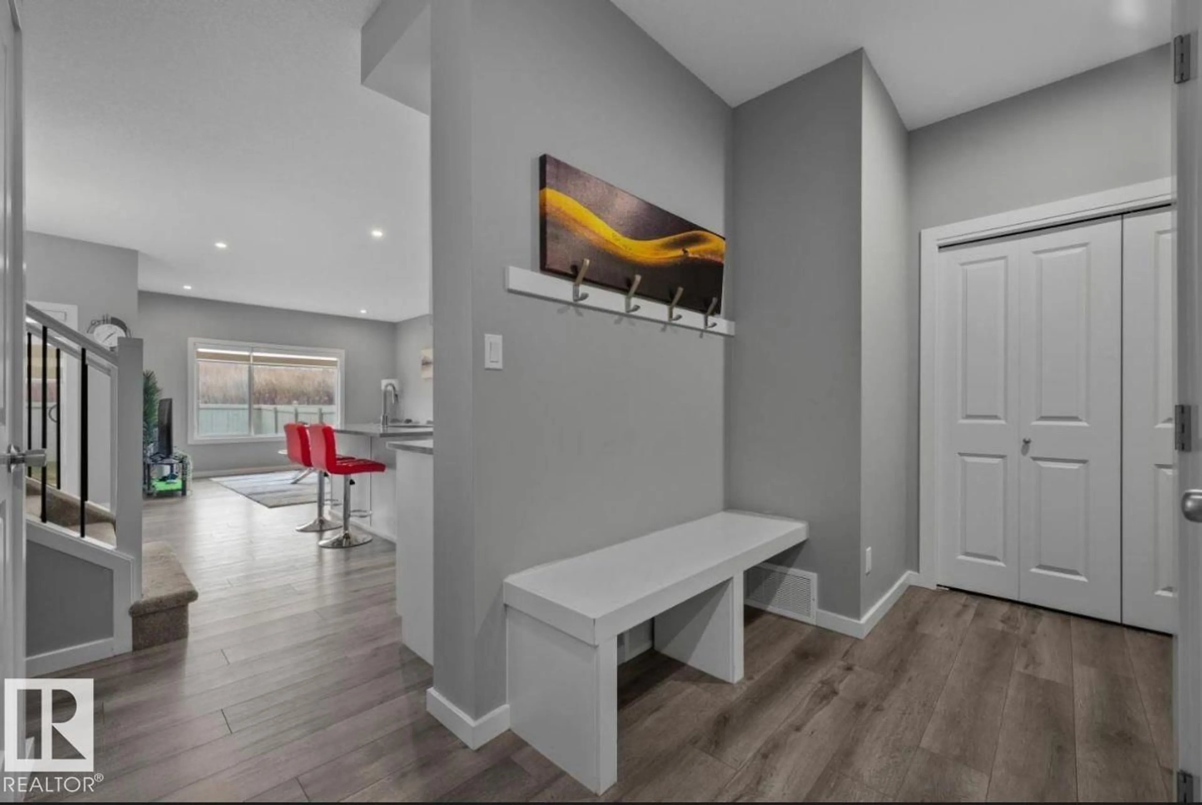 Indoor entryway for 243 39 AV, Edmonton Alberta T6T2K2