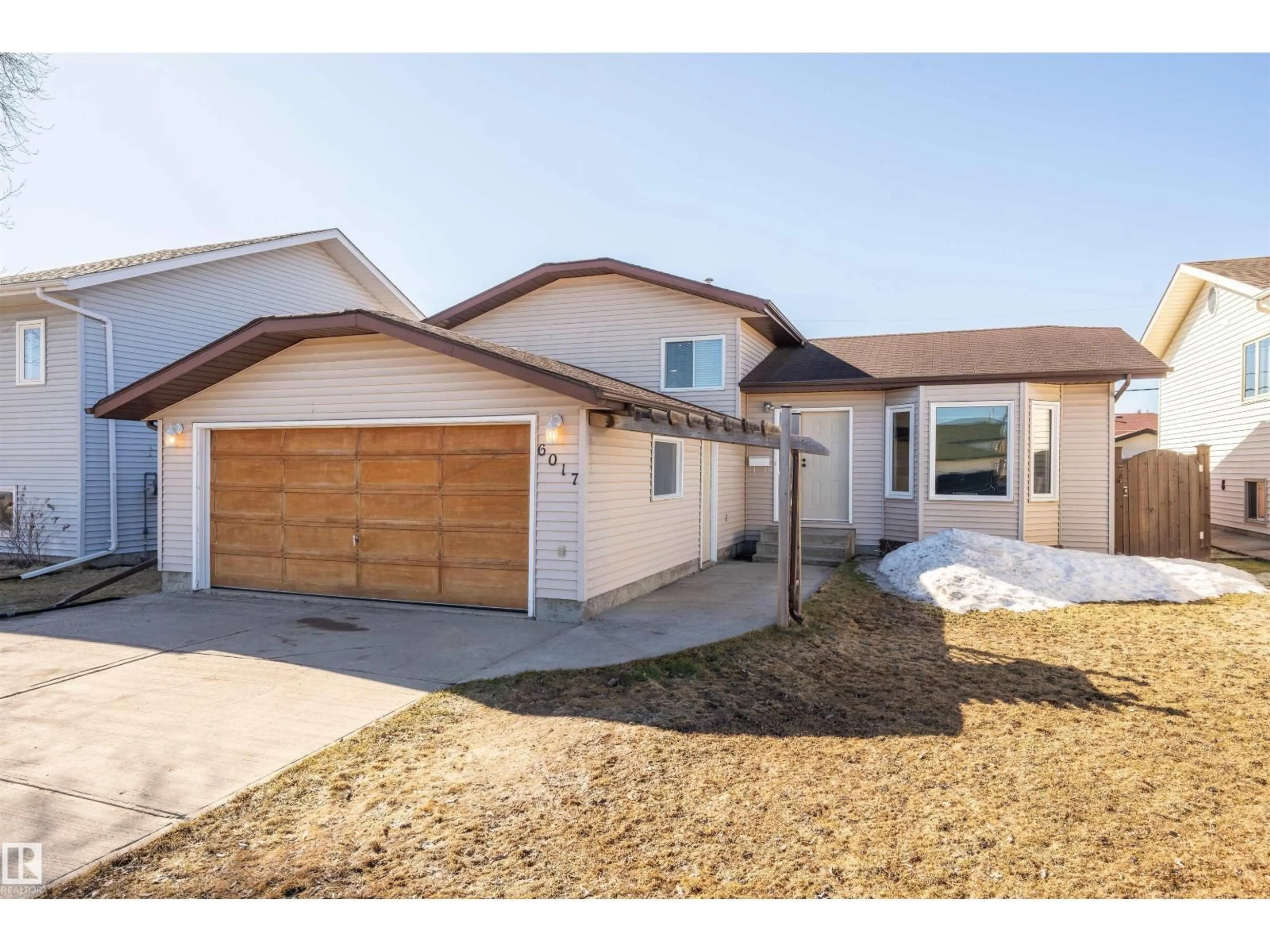 Home with vinyl exterior material, street for 6017 53 AV, Cold Lake Alberta T9M1T5