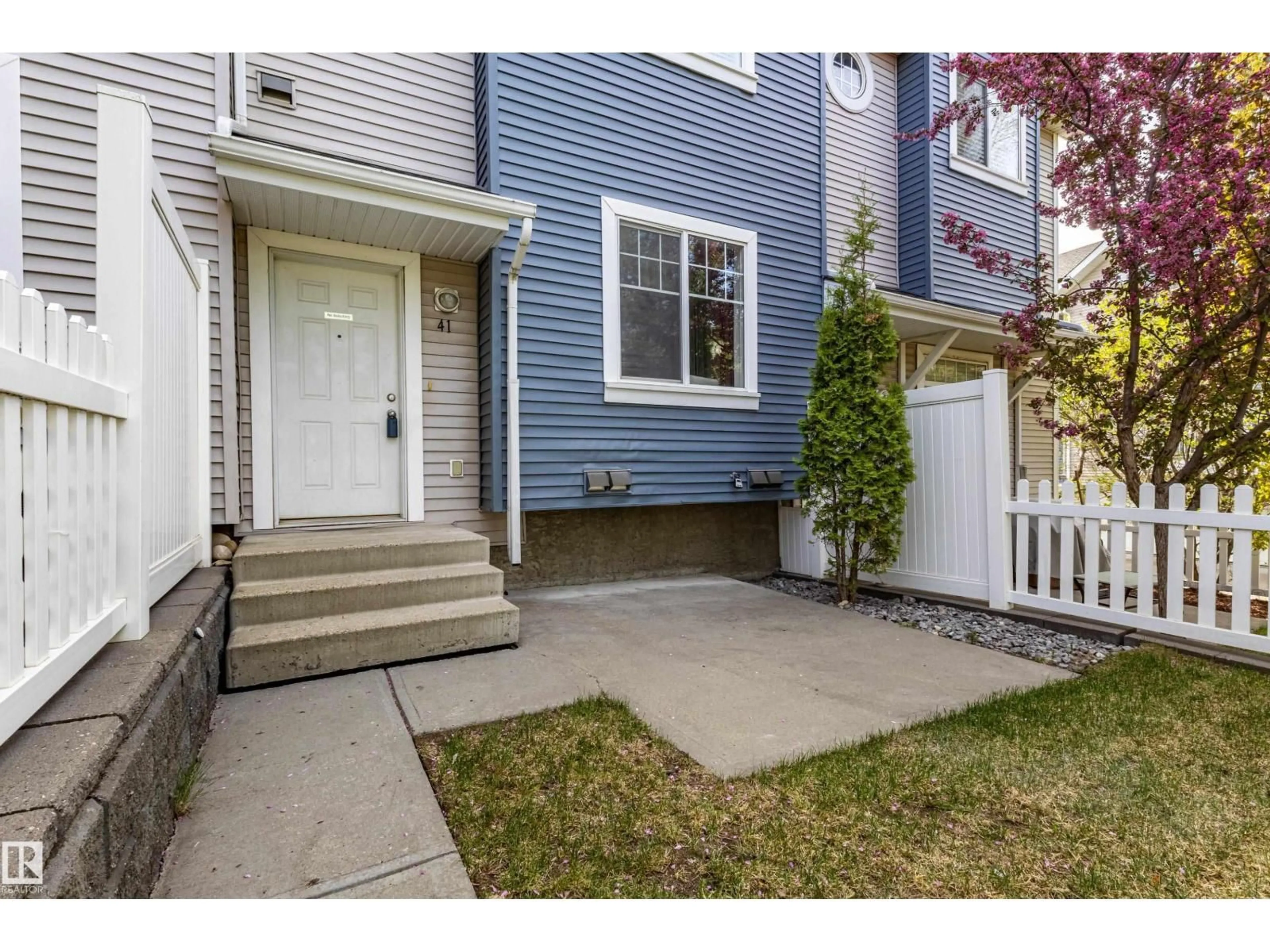 Unknown for #41 - 8304 11 AV, Edmonton Alberta T6X1J8