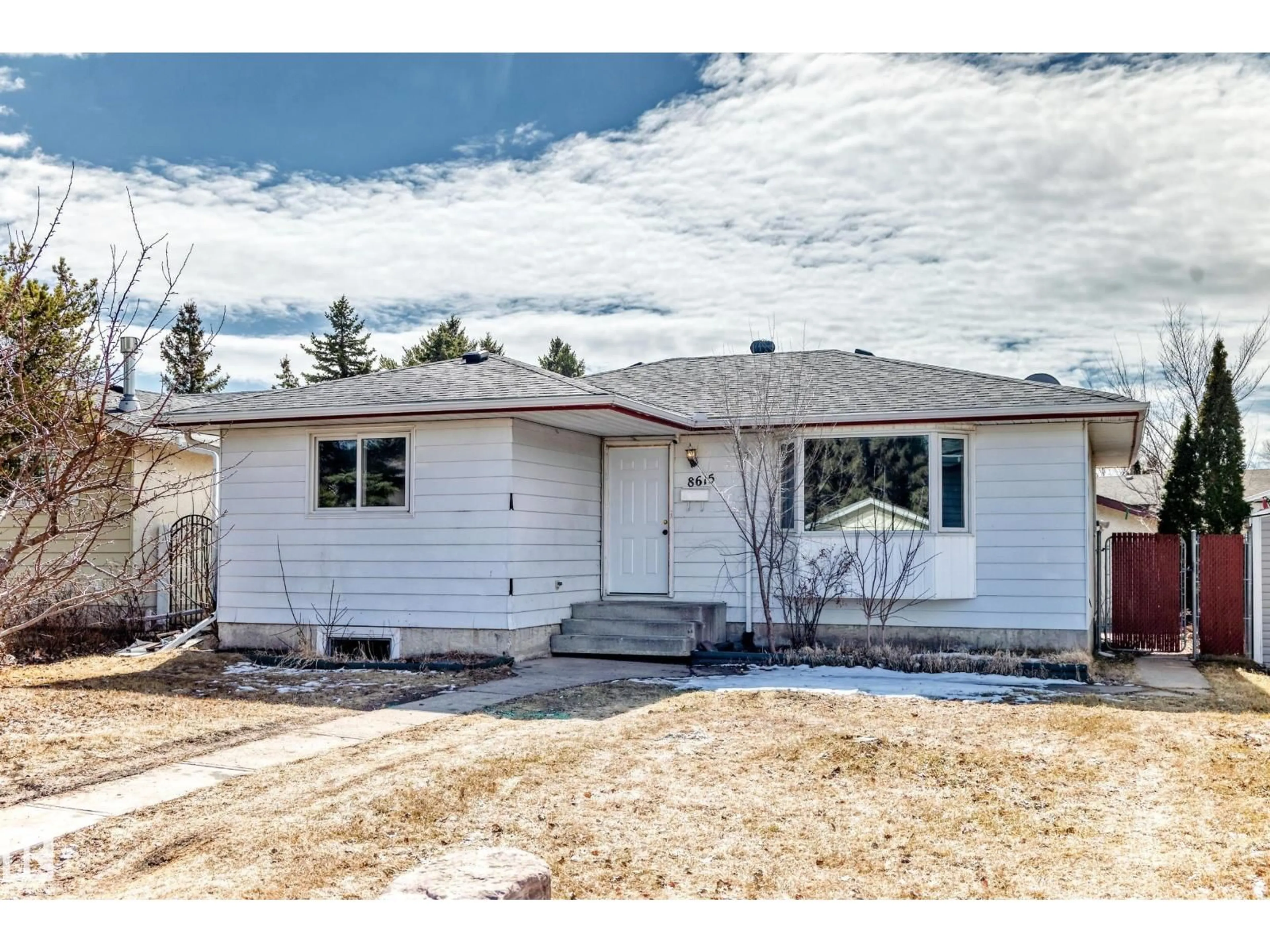 Unknown for 8615 42A AV, Edmonton Alberta T6K1E6