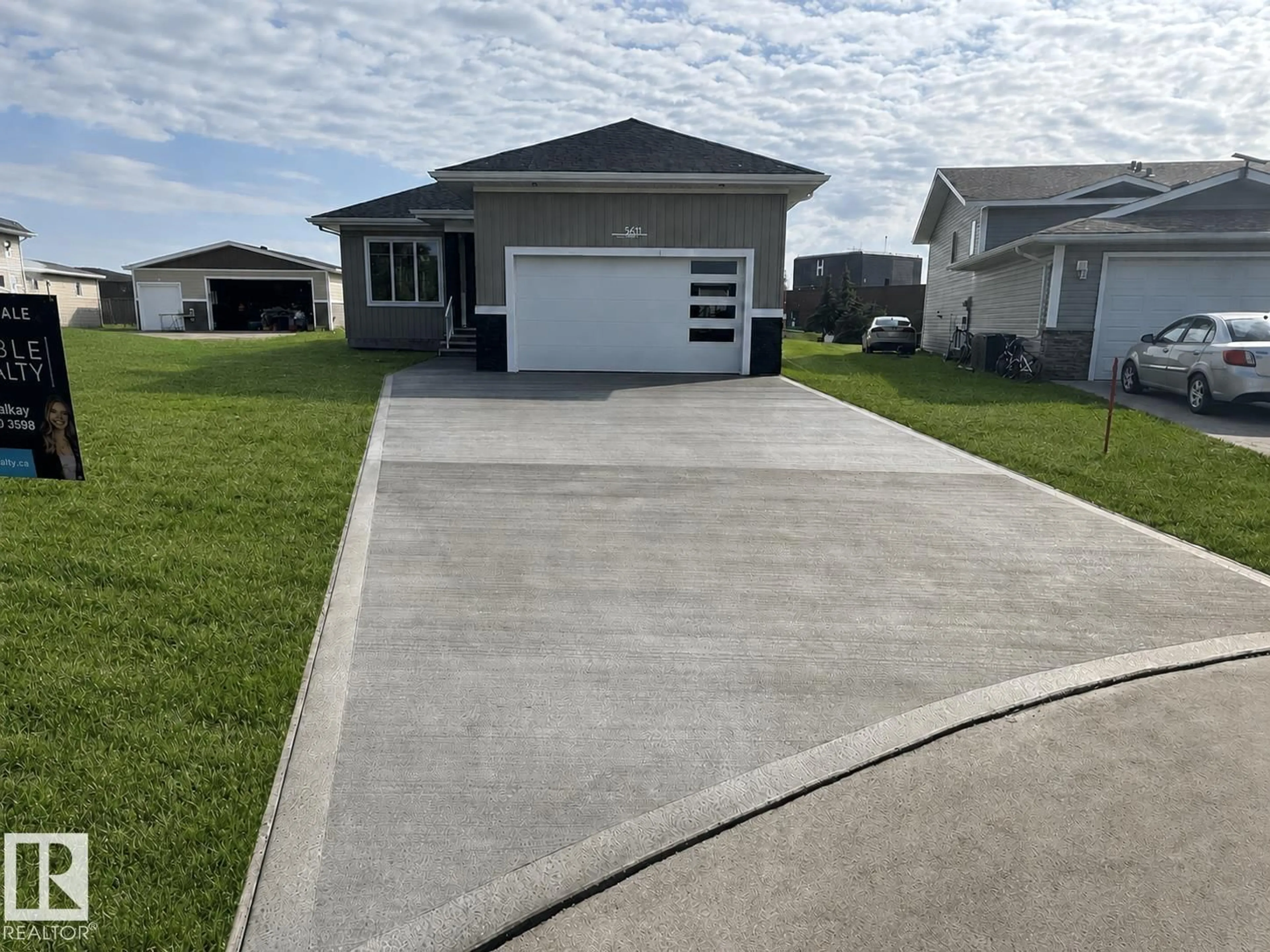 Home with vinyl exterior material, water/lake/river/ocean view for 5611 45 ST, Smoky Lake Town Alberta T0A3C0