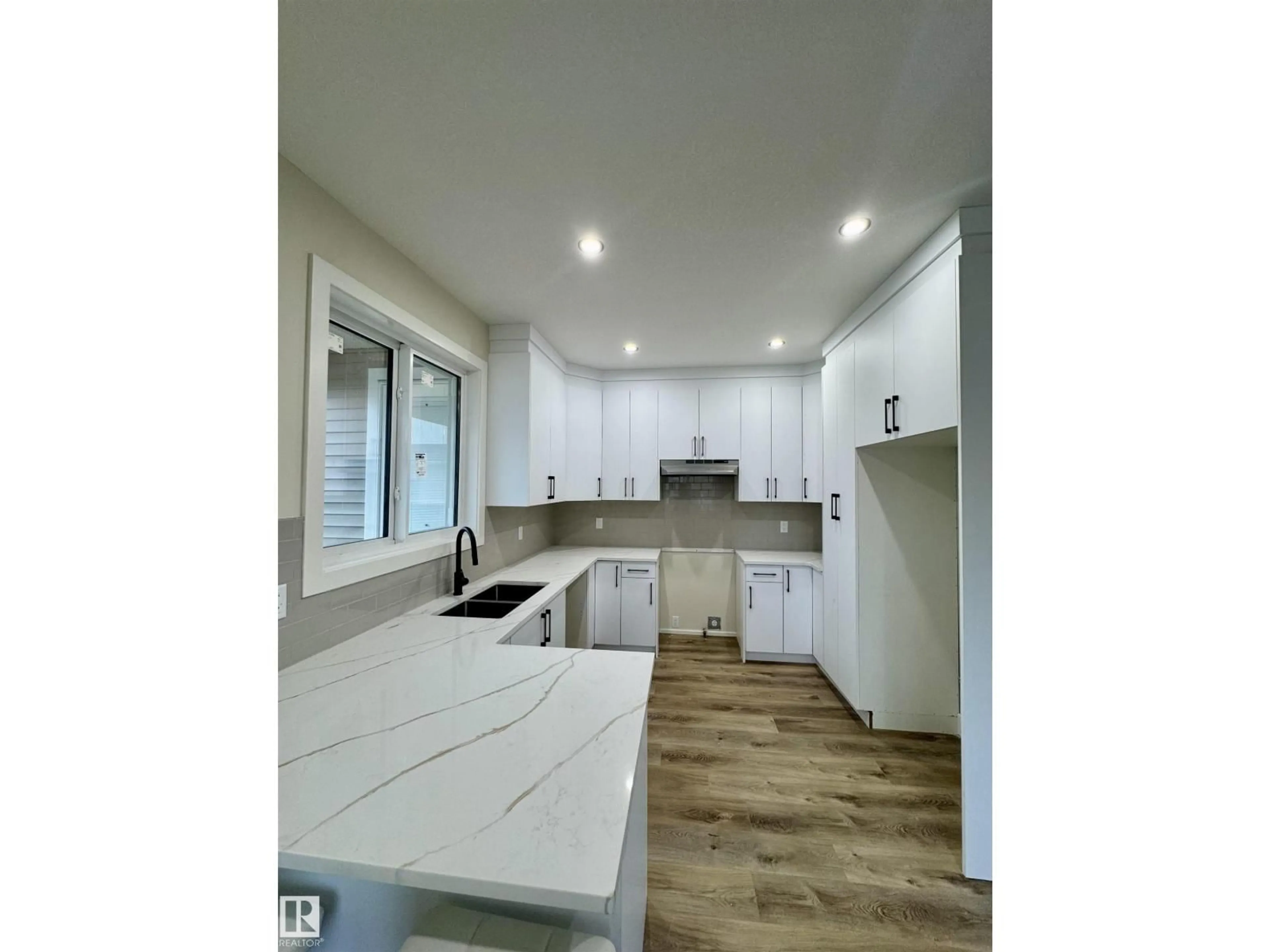 Open concept kitchen, unknown for 5611 45 ST, Smoky Lake Town Alberta T0A3C0