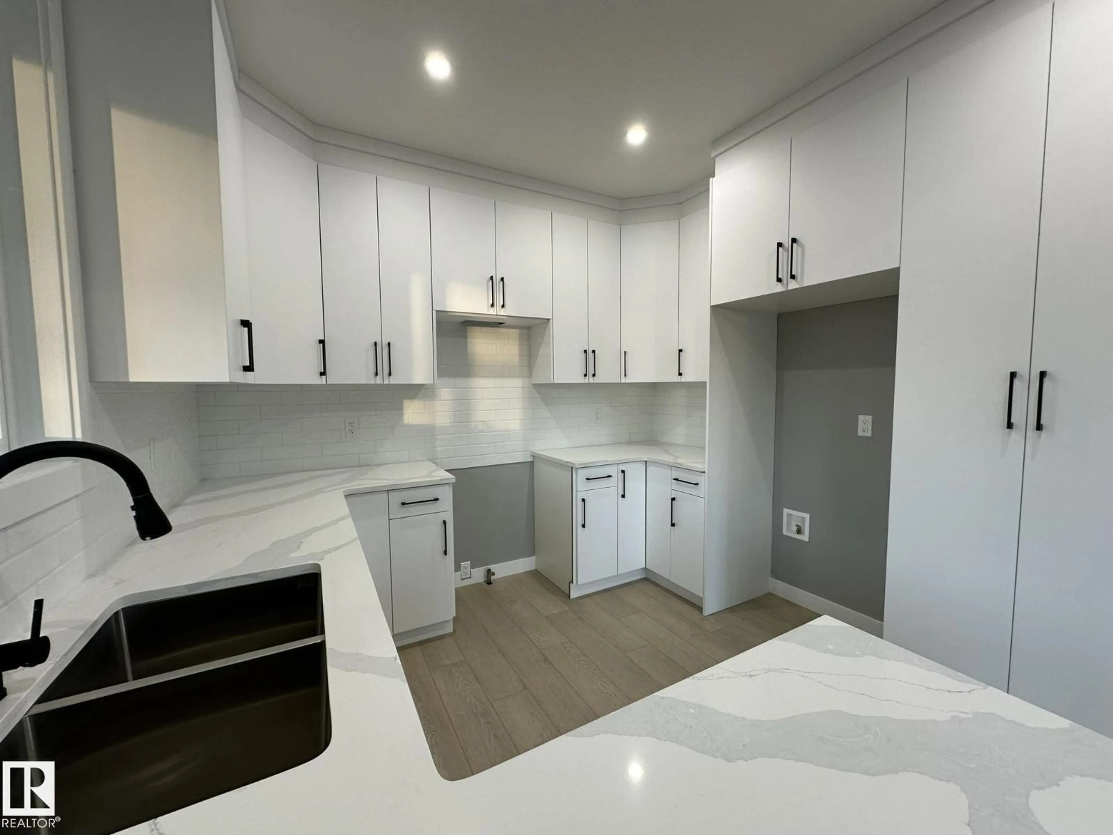 Open concept kitchen, unknown for 5611 45 ST, Smoky Lake Town Alberta T0A3C0