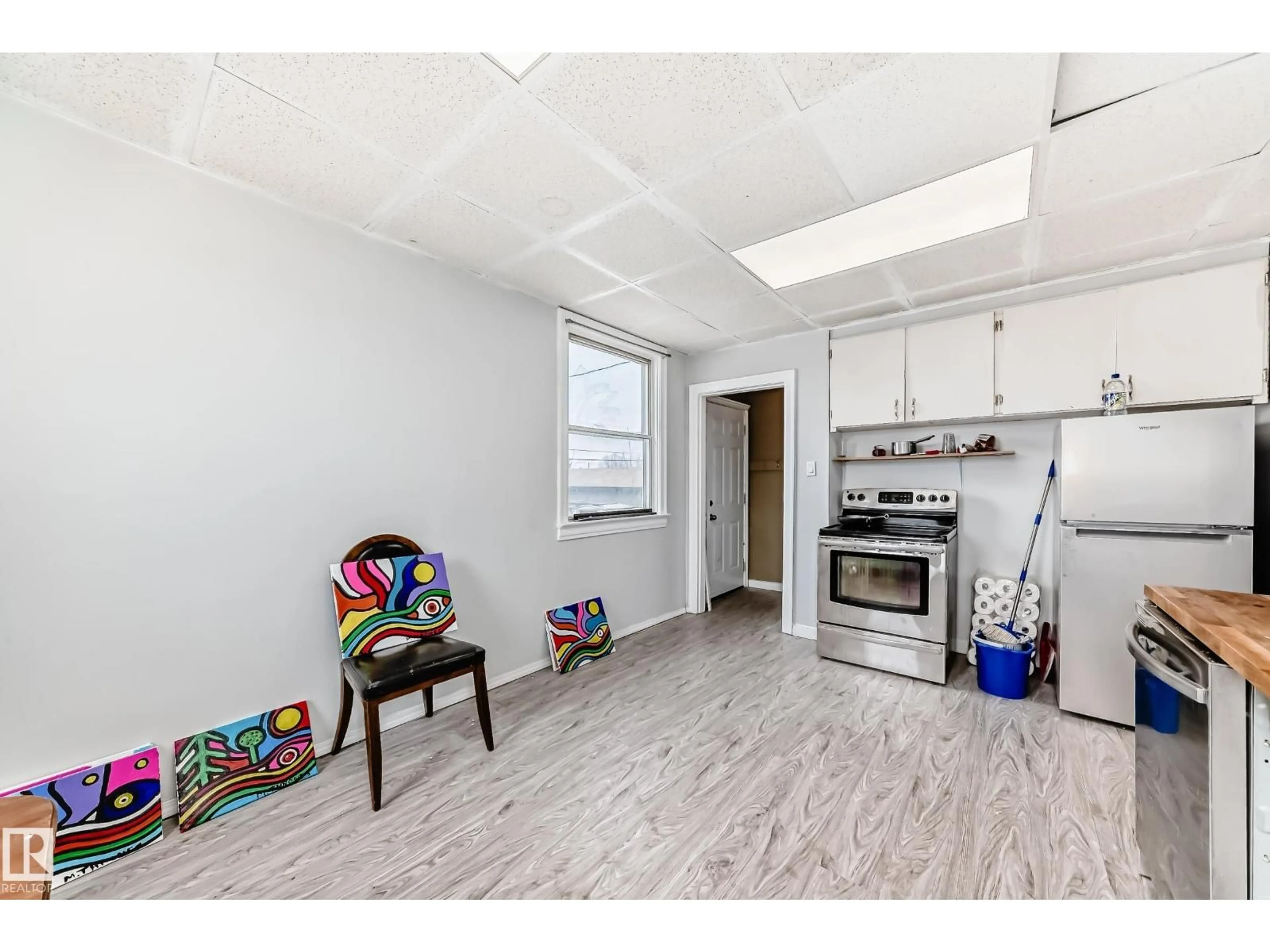 A pic of a room for 5013-5015 49 AV, Vegreville Alberta T9C1L9
