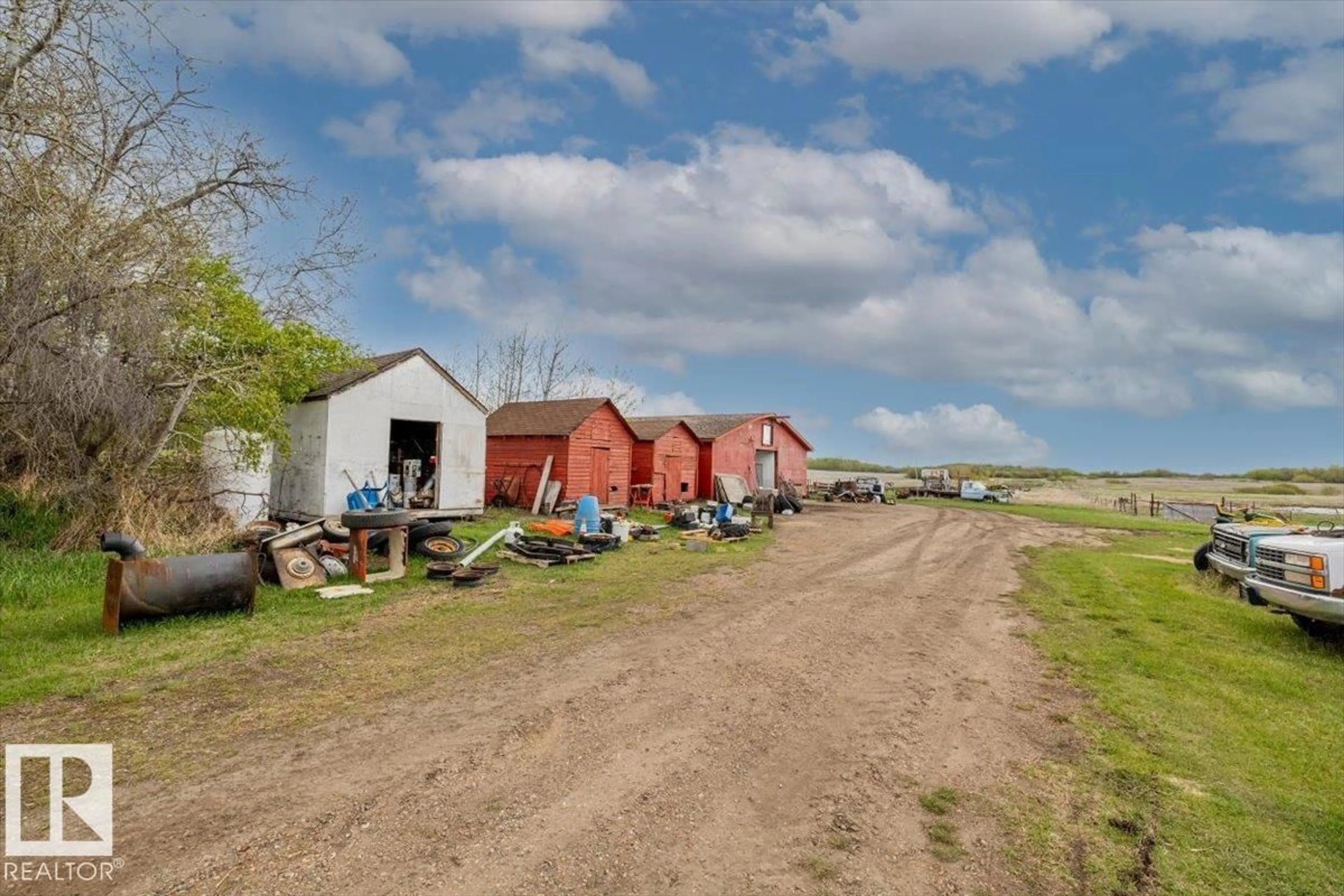 Shed for 540013 RANGE ROAD 173, Rural Lamont County Alberta T0B2B0
