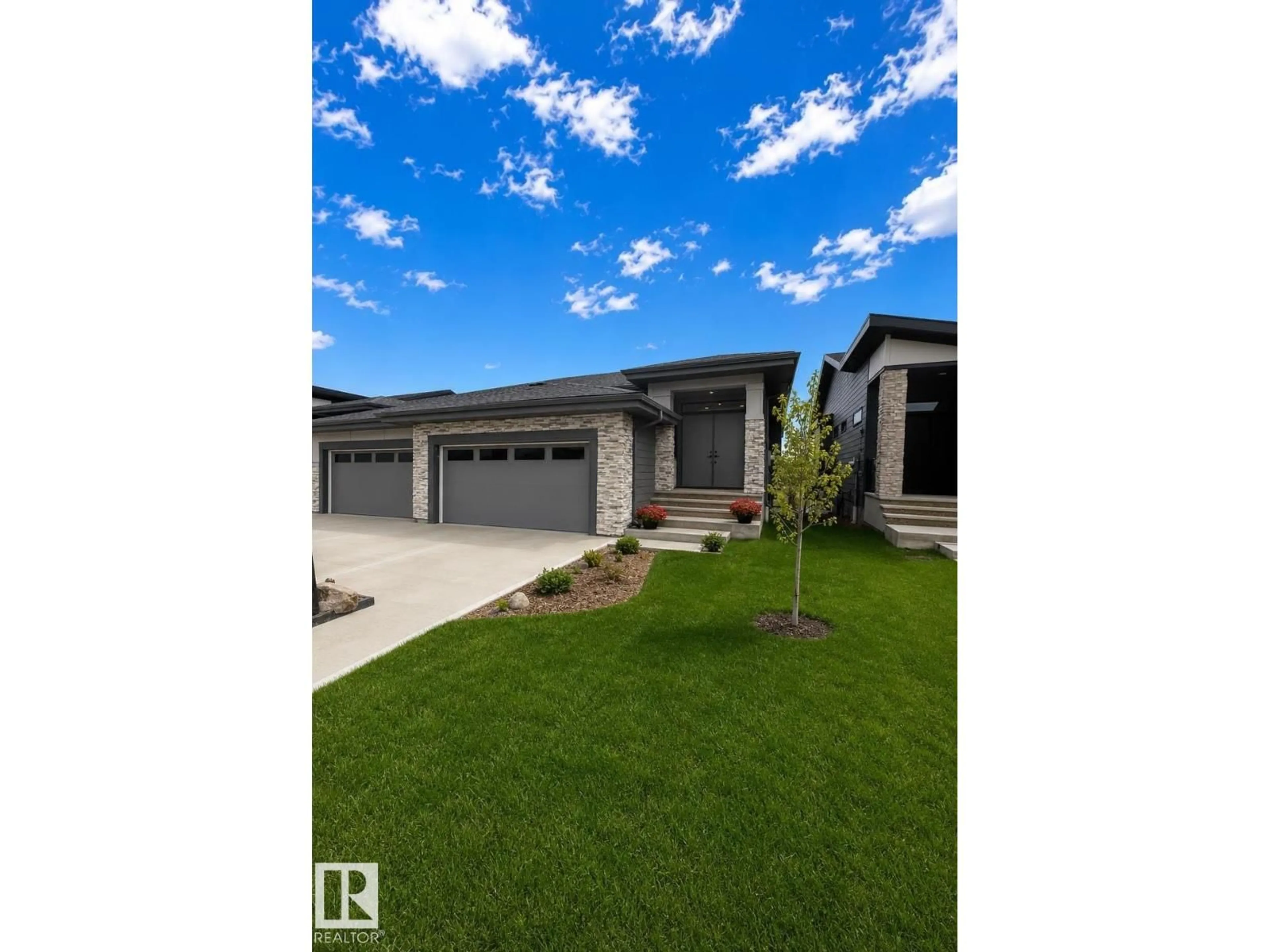 Unknown for 15 NEWBURY CI, Sherwood Park Alberta T8B0G1