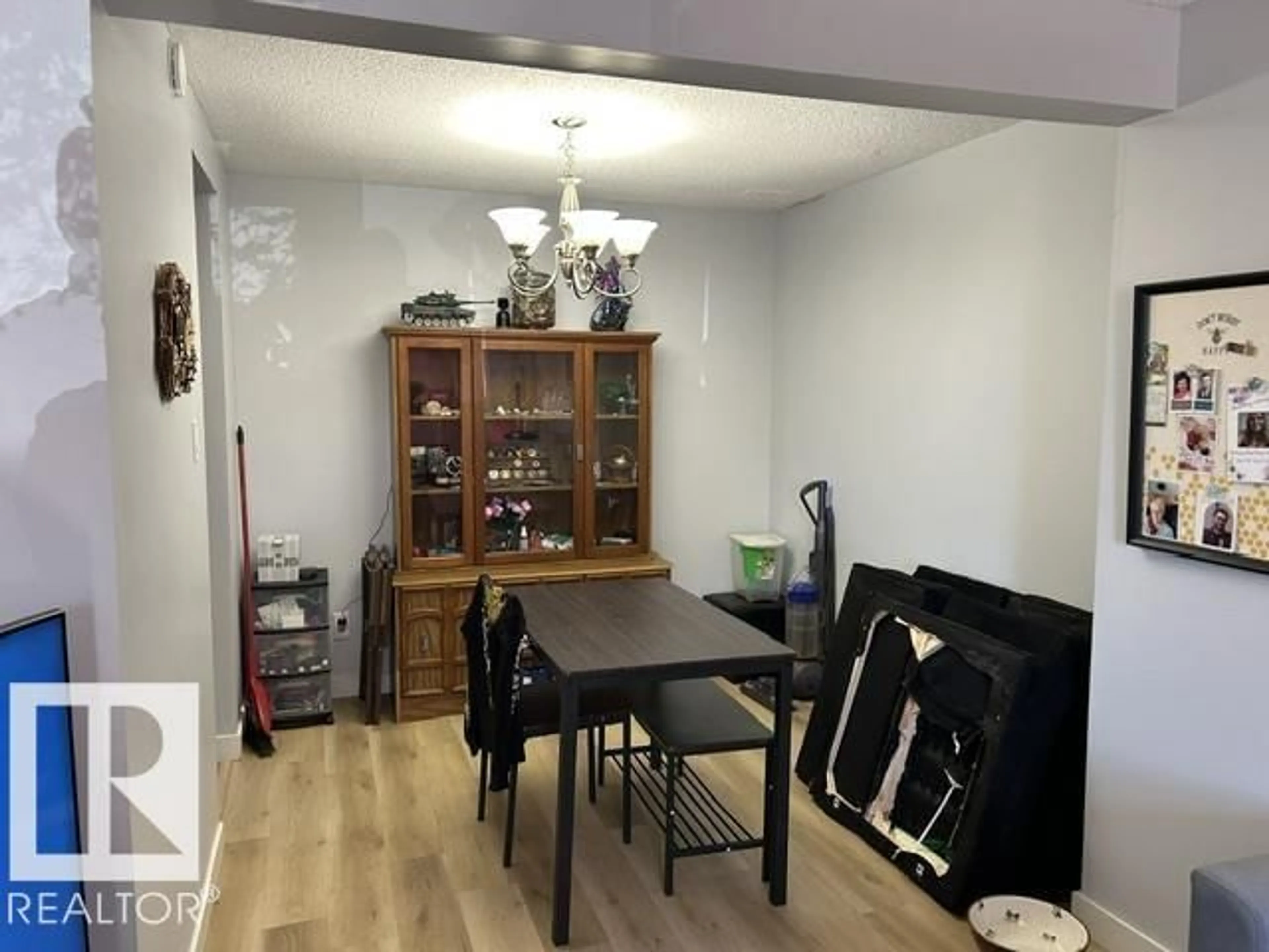 Dining room, unknown for 51 MCLEOD PL, Edmonton Alberta T5A3A8