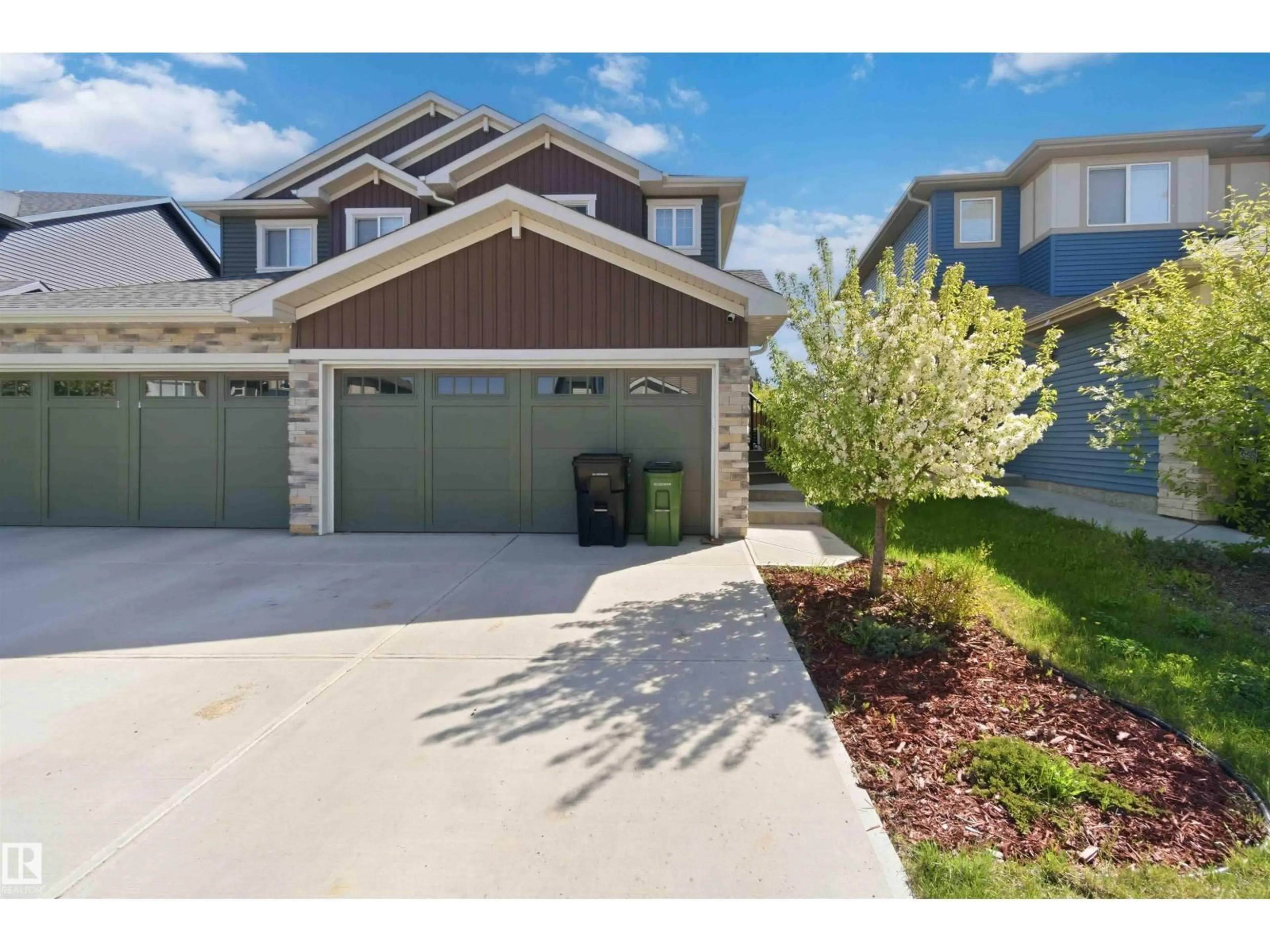 Unknown for 5129 LARK CR, Edmonton Alberta T5S0N9