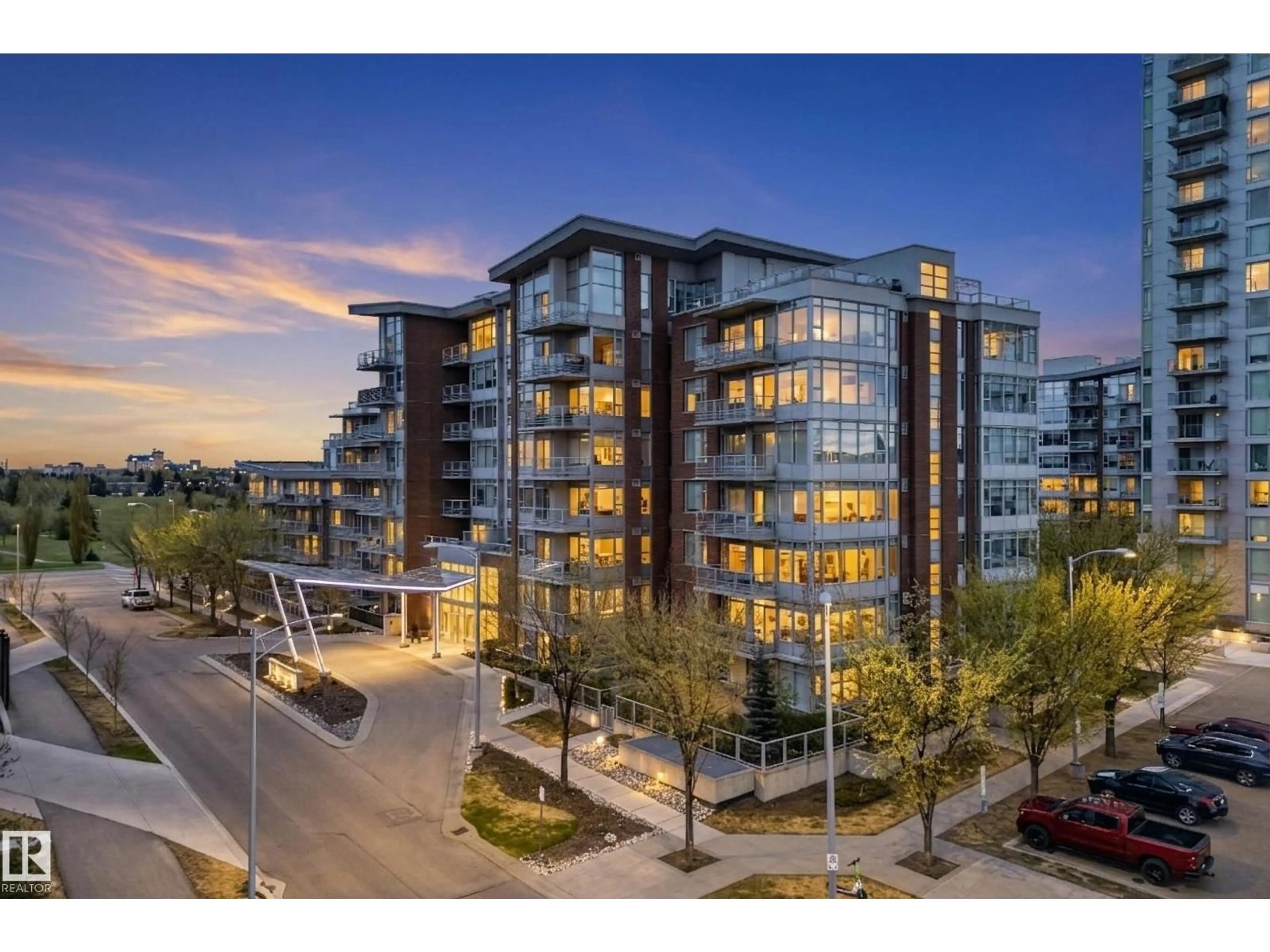 A pic from outside/outdoor area/front of a property/back of a property/a pic from drone, unknown for #808 - 2612 109 ST NW, Edmonton Alberta T6J3T1