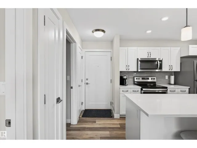 209 - 1029 173 STNW, Edmonton 5