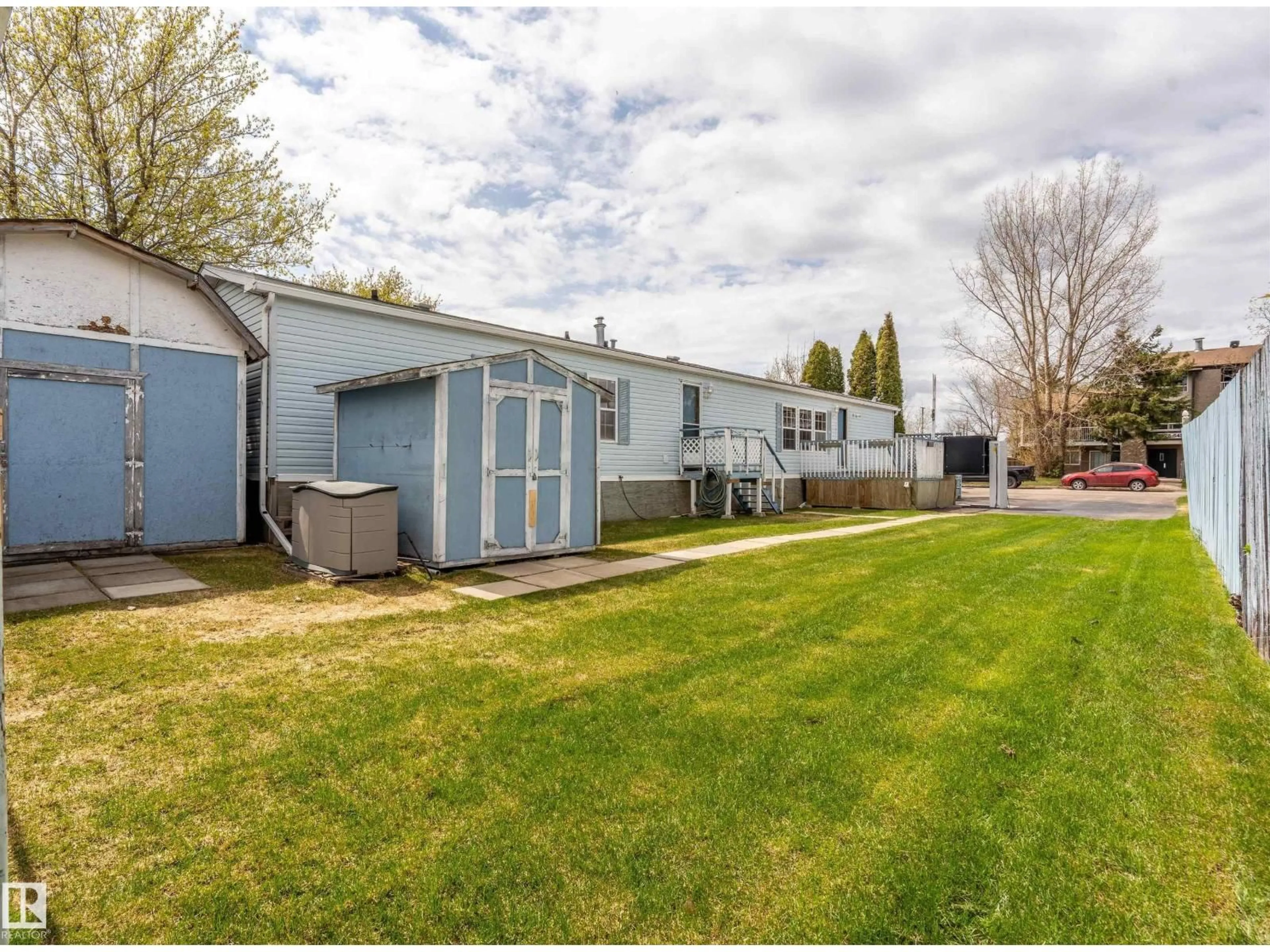 Unknown for 5329 54 ST, Cold Lake Alberta T9M1W2