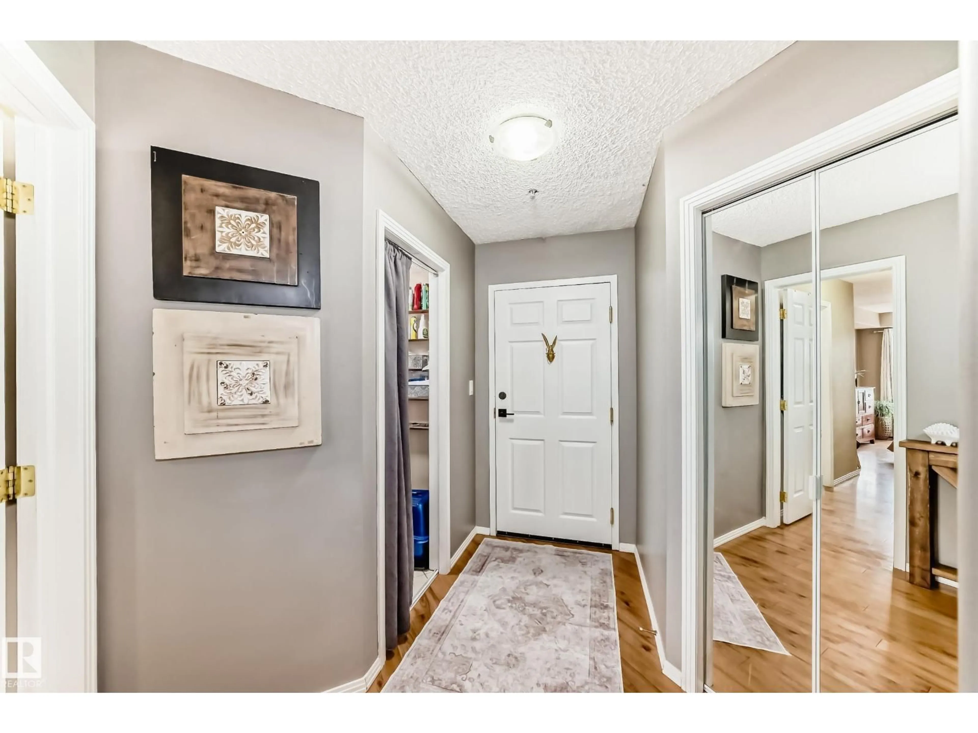 Indoor entryway for 331 - 9704 174 ST NW, Edmonton Alberta T5T6J4
