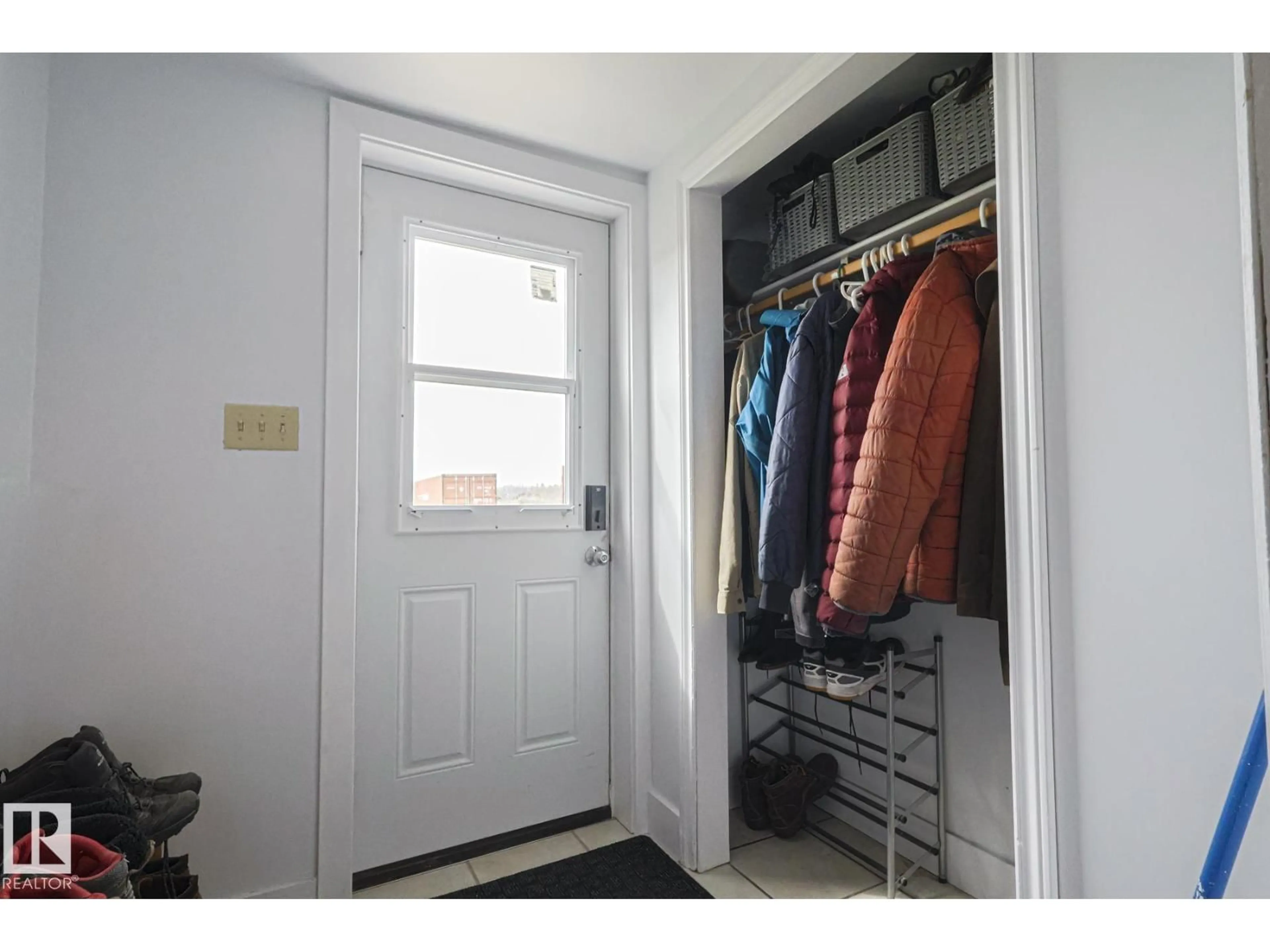 Storage room or clothes room or walk-in closet for 52024A RGE ROAD 265, Rural Parkland County Alberta T7X3L7