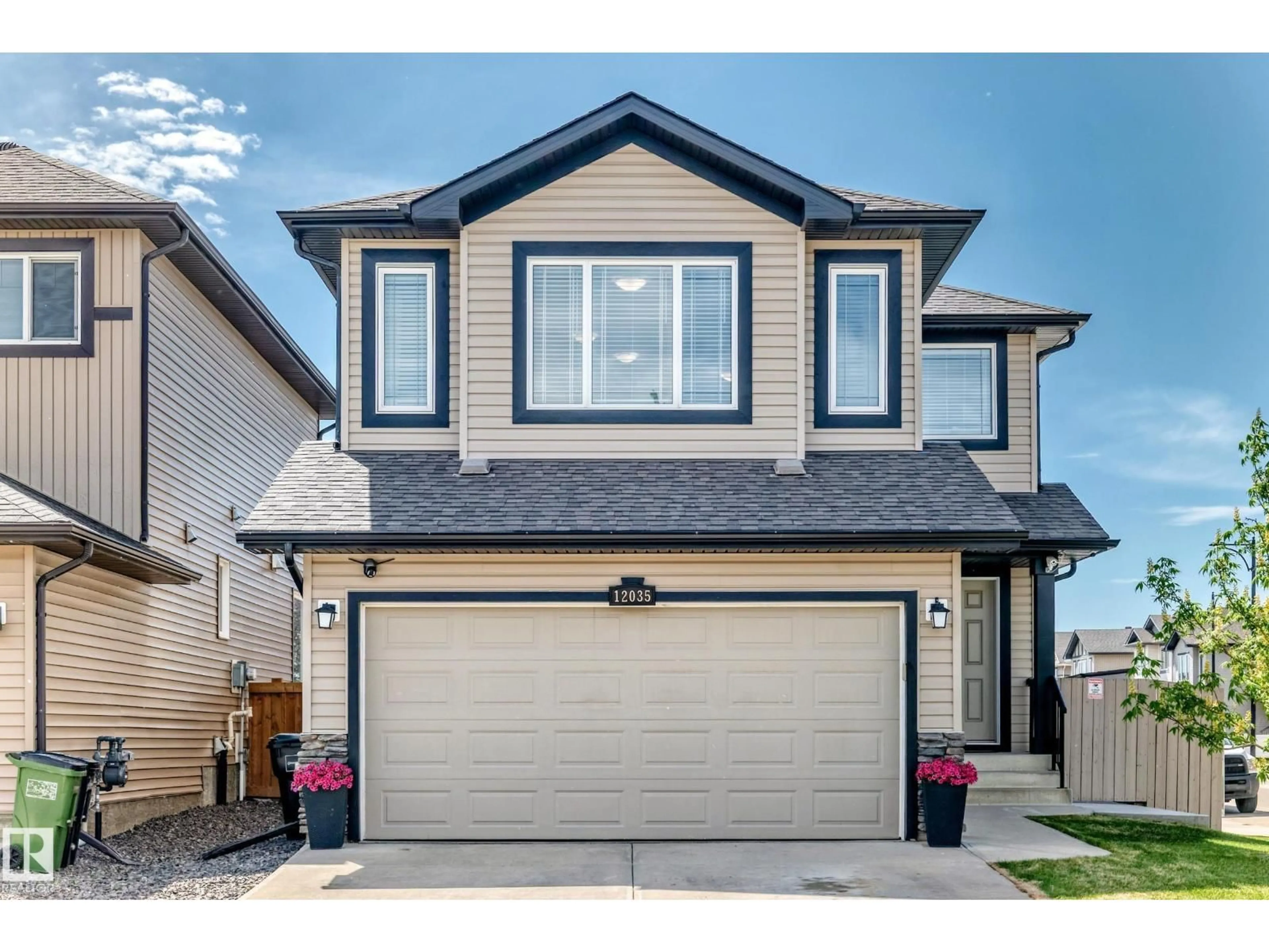 Home with vinyl exterior material, street for 12035 173 AV, Edmonton Alberta T5X0J6