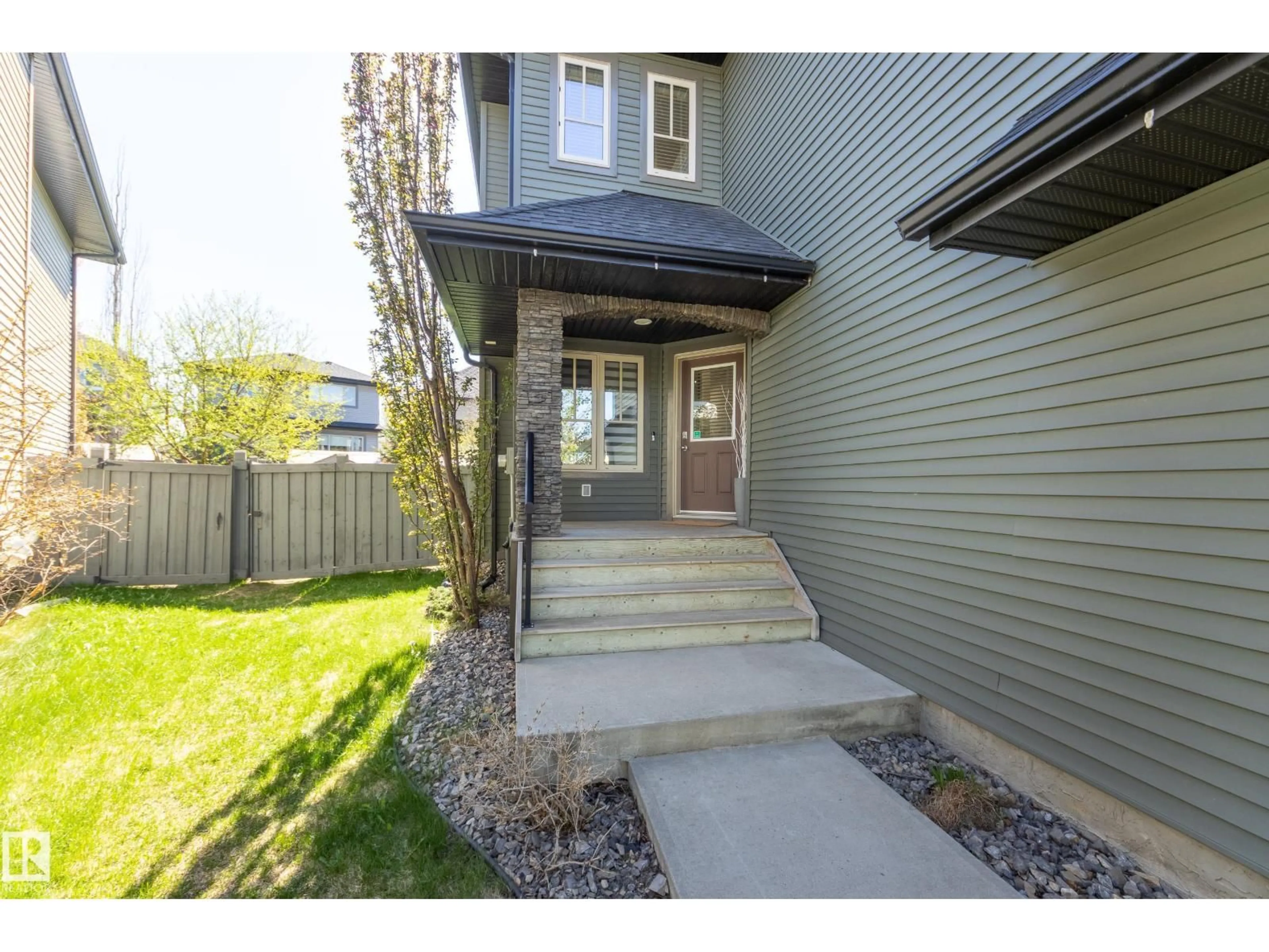 Unknown for 835 ARMITAGE WD, Edmonton Alberta T6W0K4