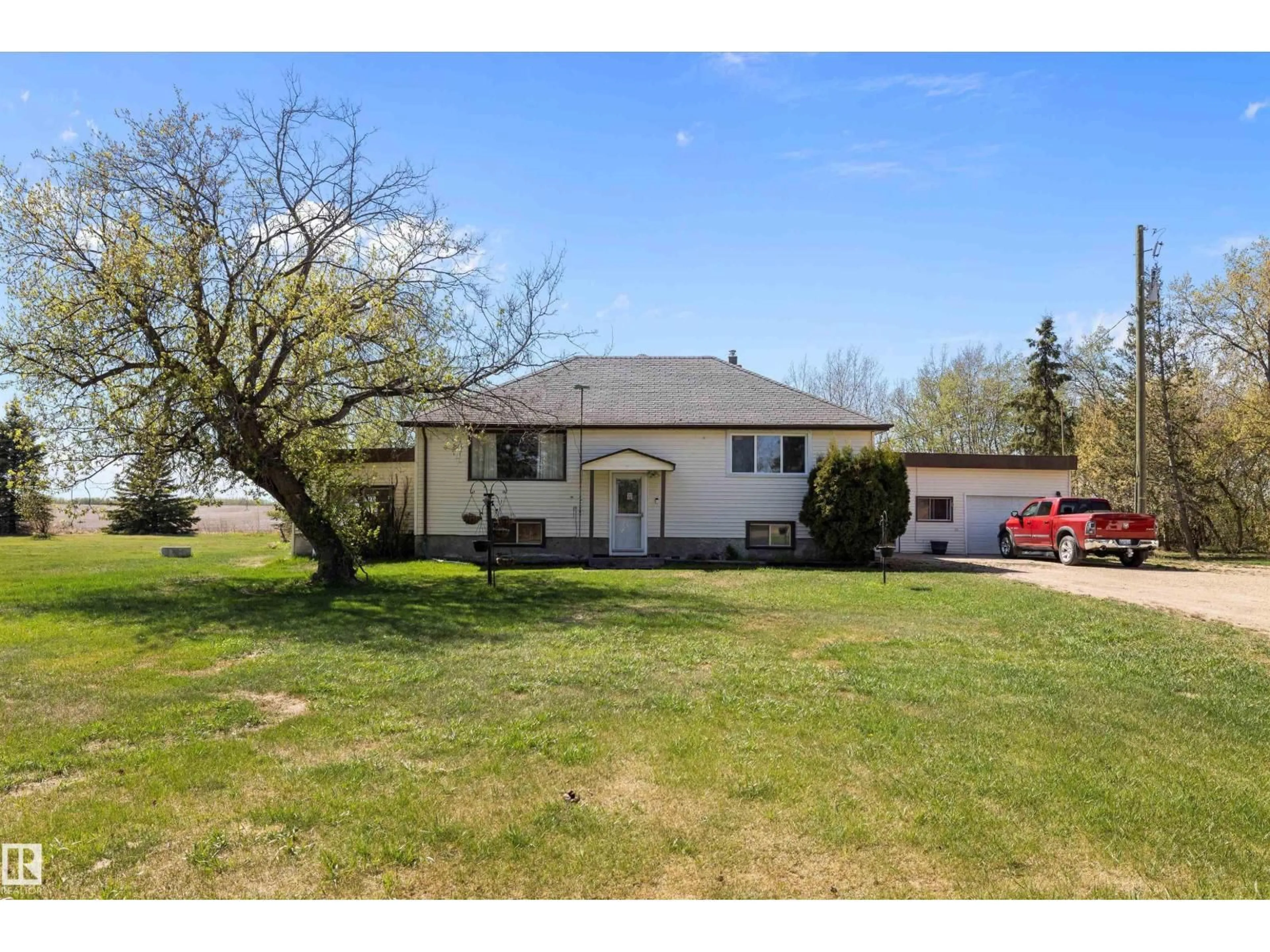 Unknown for 55532 RGE ROAD 250, Rural Sturgeon County Alberta T8R0M8
