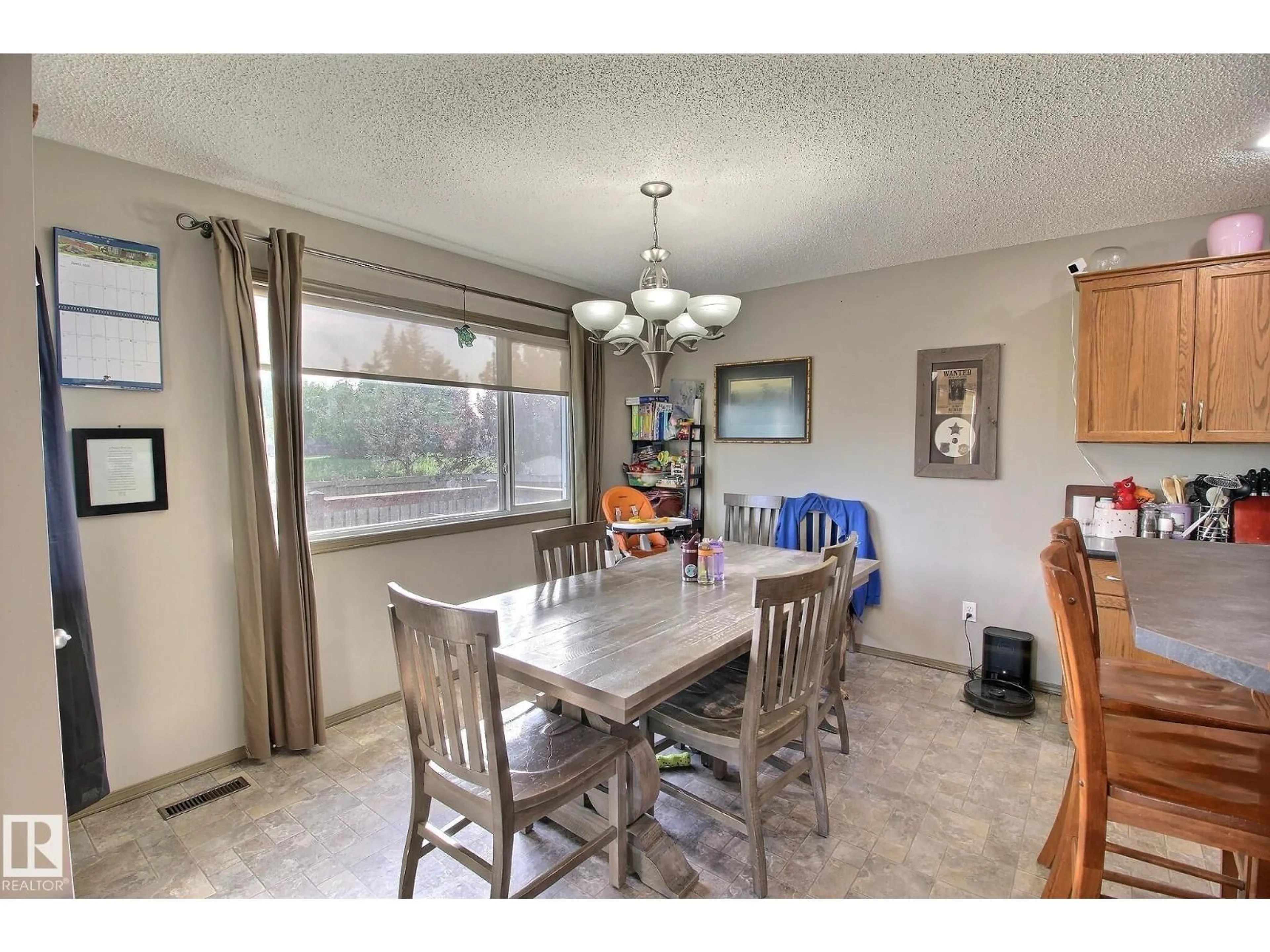 Unknown for 19 HUXLEY CV, Spruce Grove Alberta T7X4S5