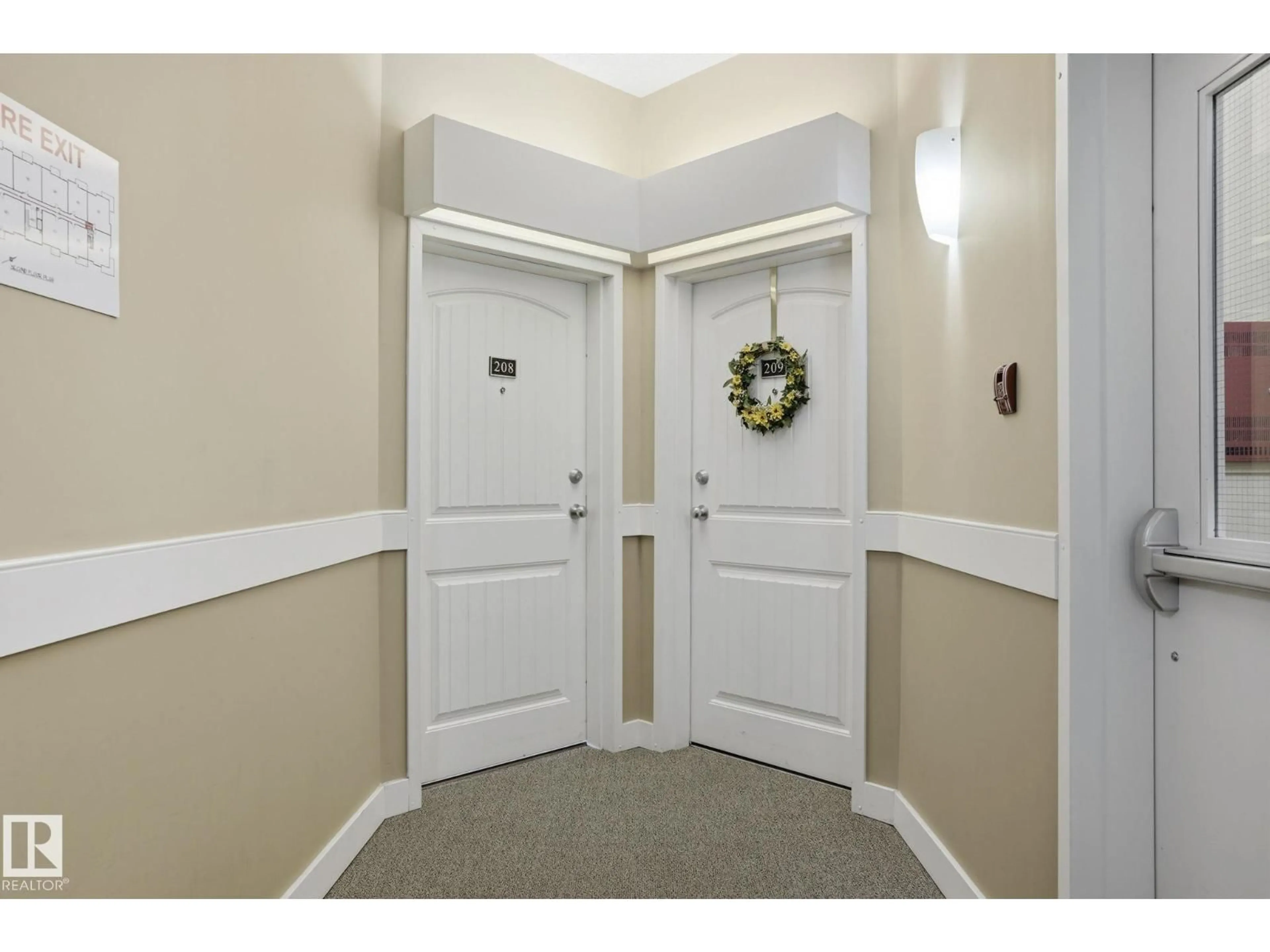 Unknown for 208 - 4922 52 ST, Gibbons Alberta T0G1N0