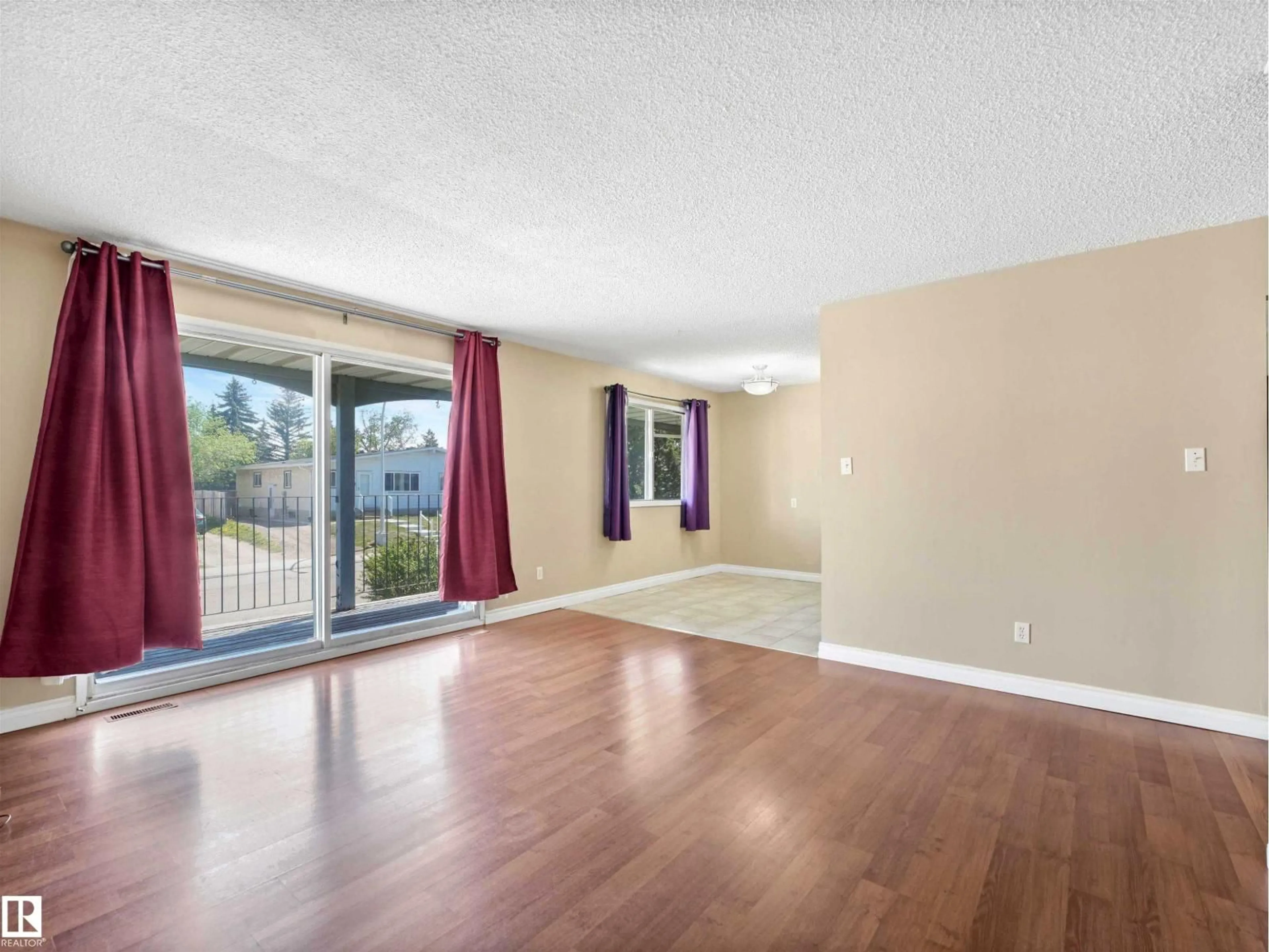 A pic of a room for NW - 13114 30 ST, Edmonton Alberta T5A3A2