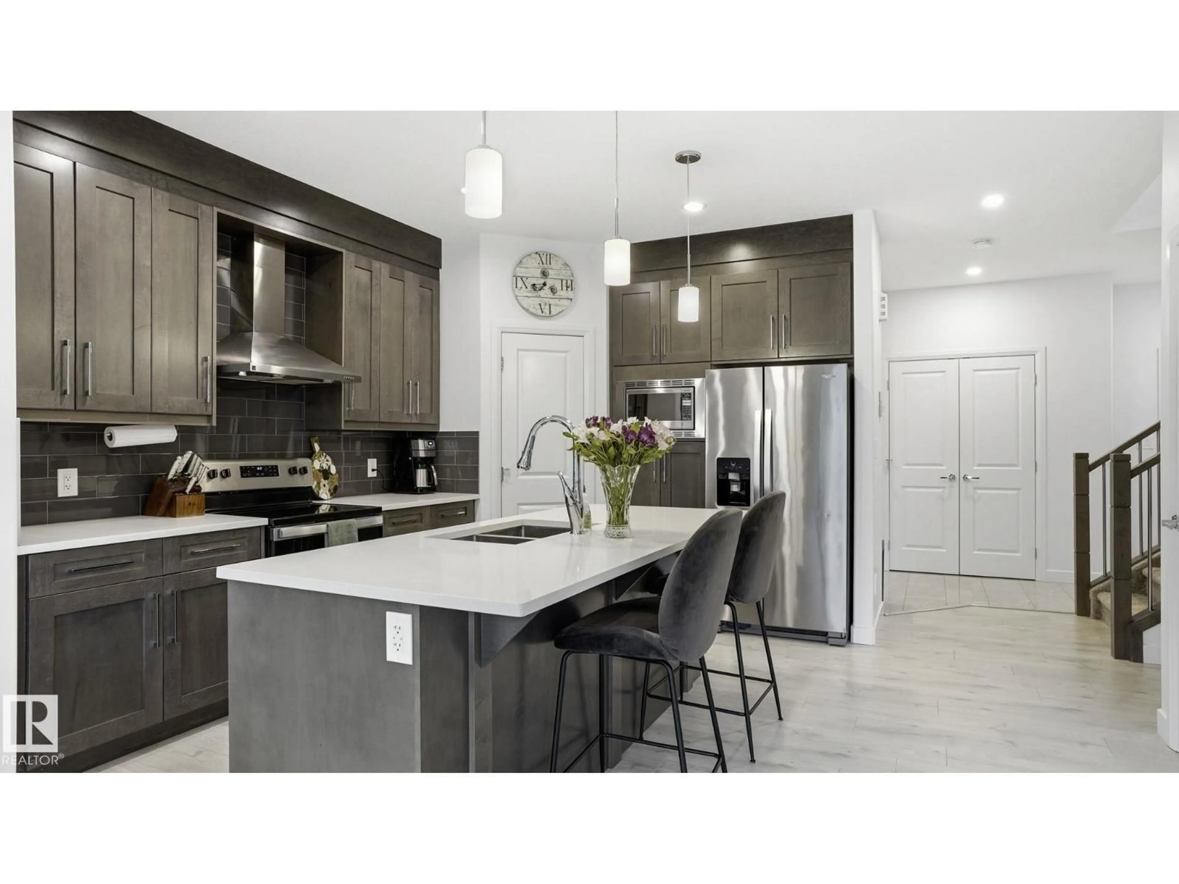 Contemporary kitchen, ceramic/tile floor for 7215 CHIVERS PL, Edmonton Alberta T6W4L4