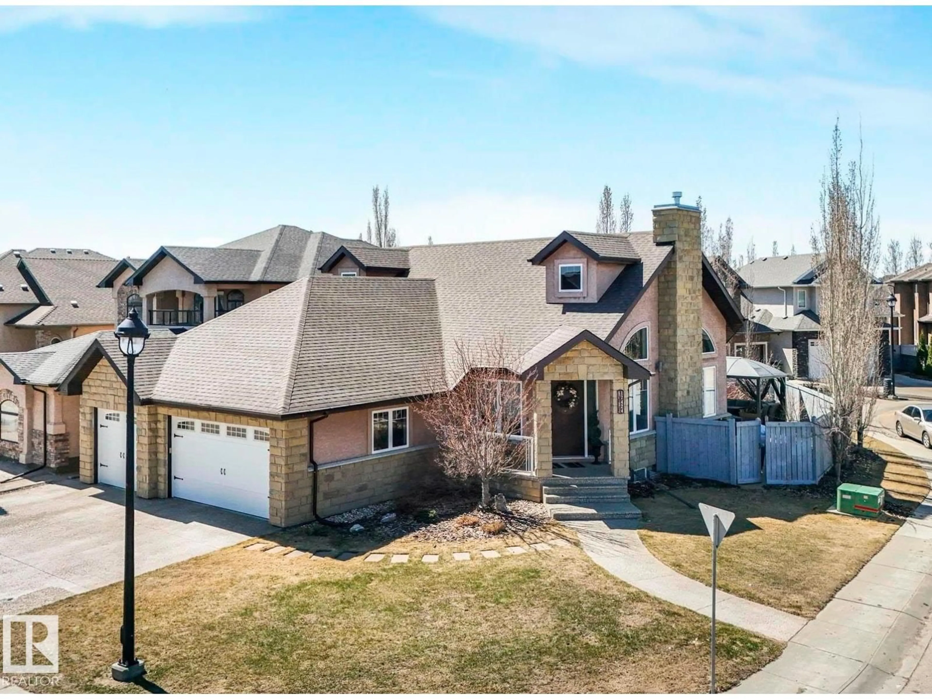 A pic from outside/outdoor area/front of a property/back of a property/a pic from drone, street for NW - 17424 108 ST, Edmonton Alberta T5X0C1