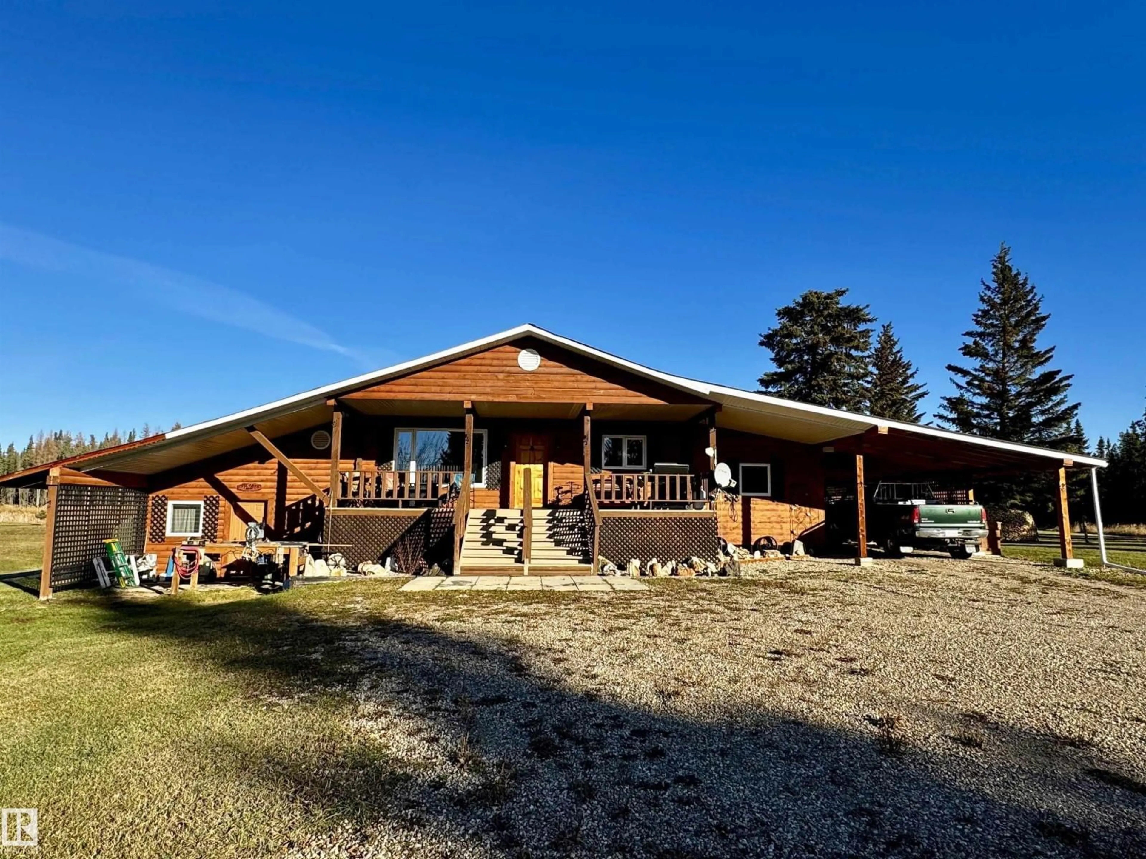 A pic from outside/outdoor area/front of a property/back of a property/a pic from drone, mountain view for 8402 TOWNSHIP 503, Rural Brazeau County Alberta T7A2A3