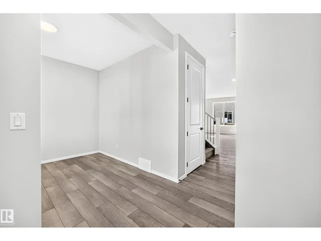 NW - 1516 205 ST, Edmonton 5