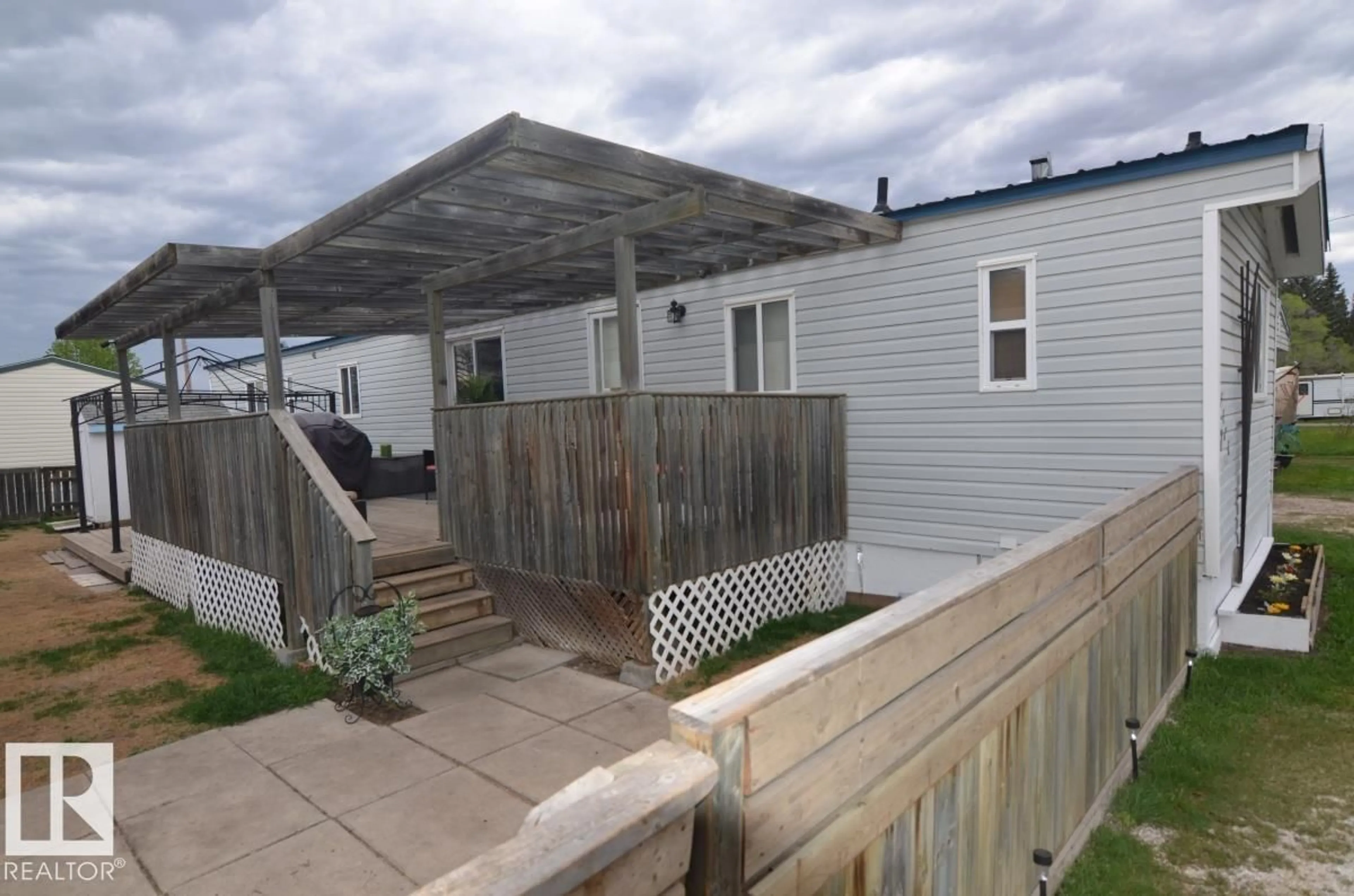 Unknown for #7 - 5406 52 ST, Tofield Alberta T0B4J0