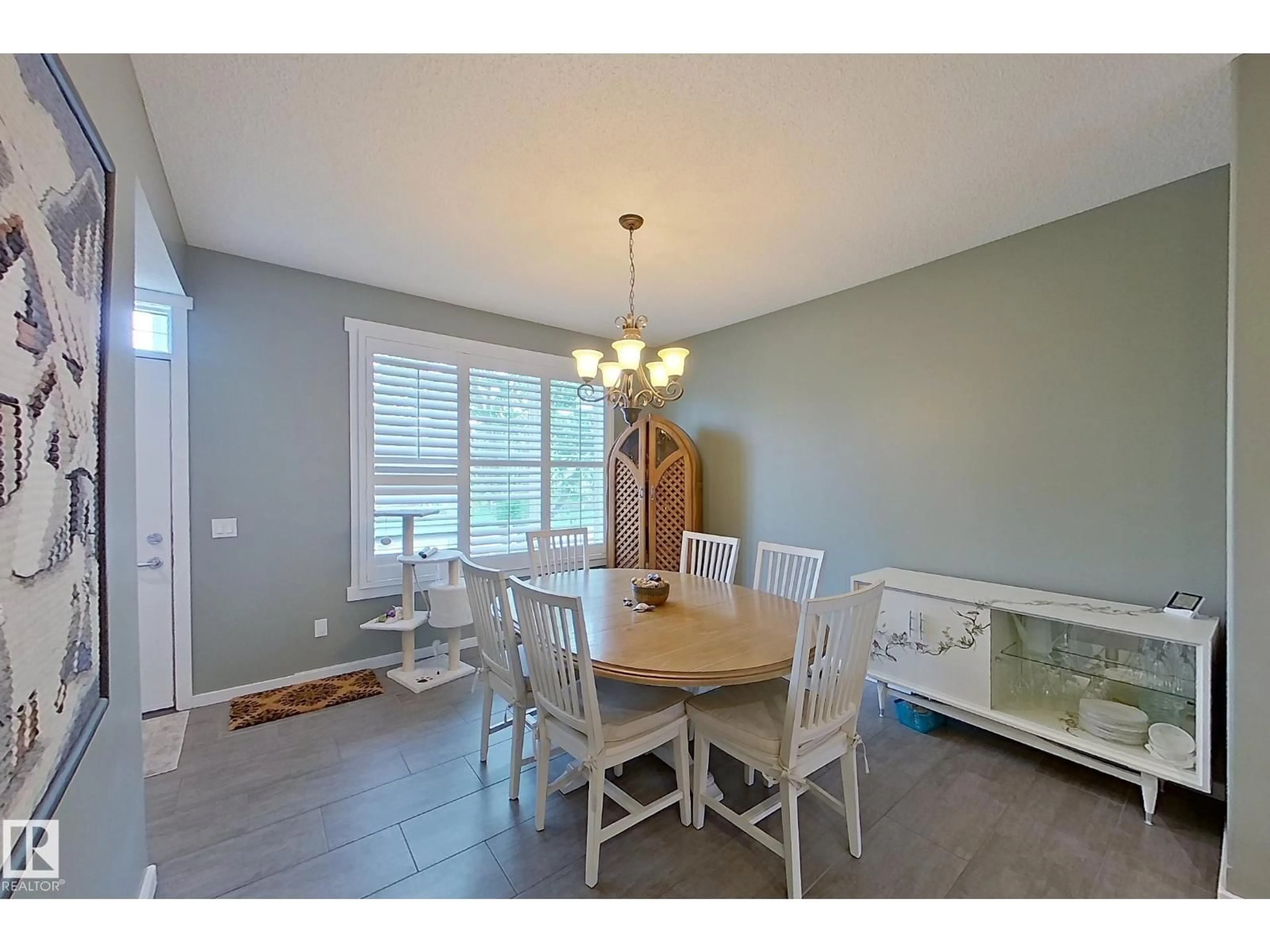 Dining room, unknown for 14412 98 ST, Edmonton Alberta T5E6M9