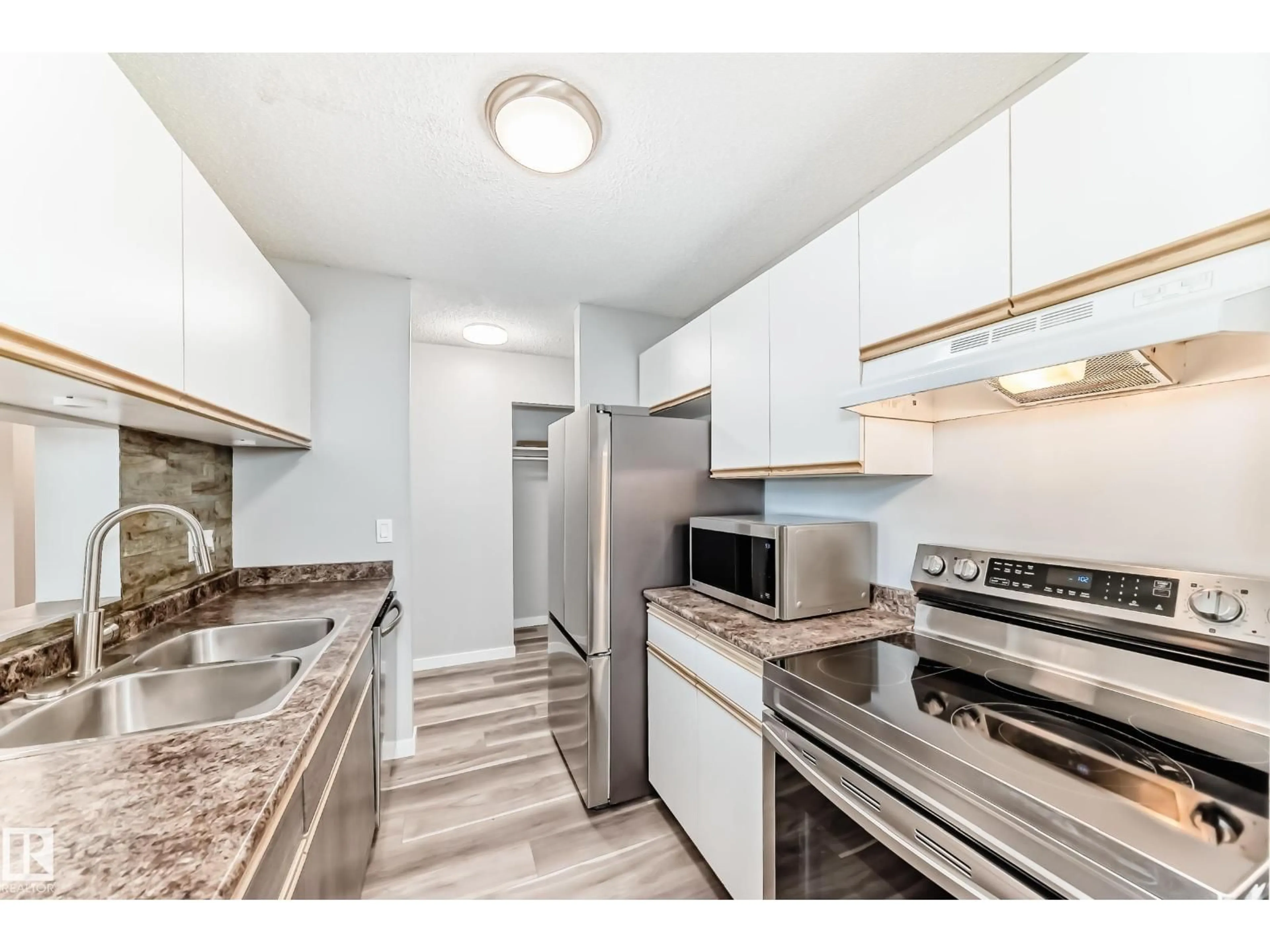 Standard kitchen, unknown for #306 - 2508 50 ST, Edmonton Alberta T6L6X9