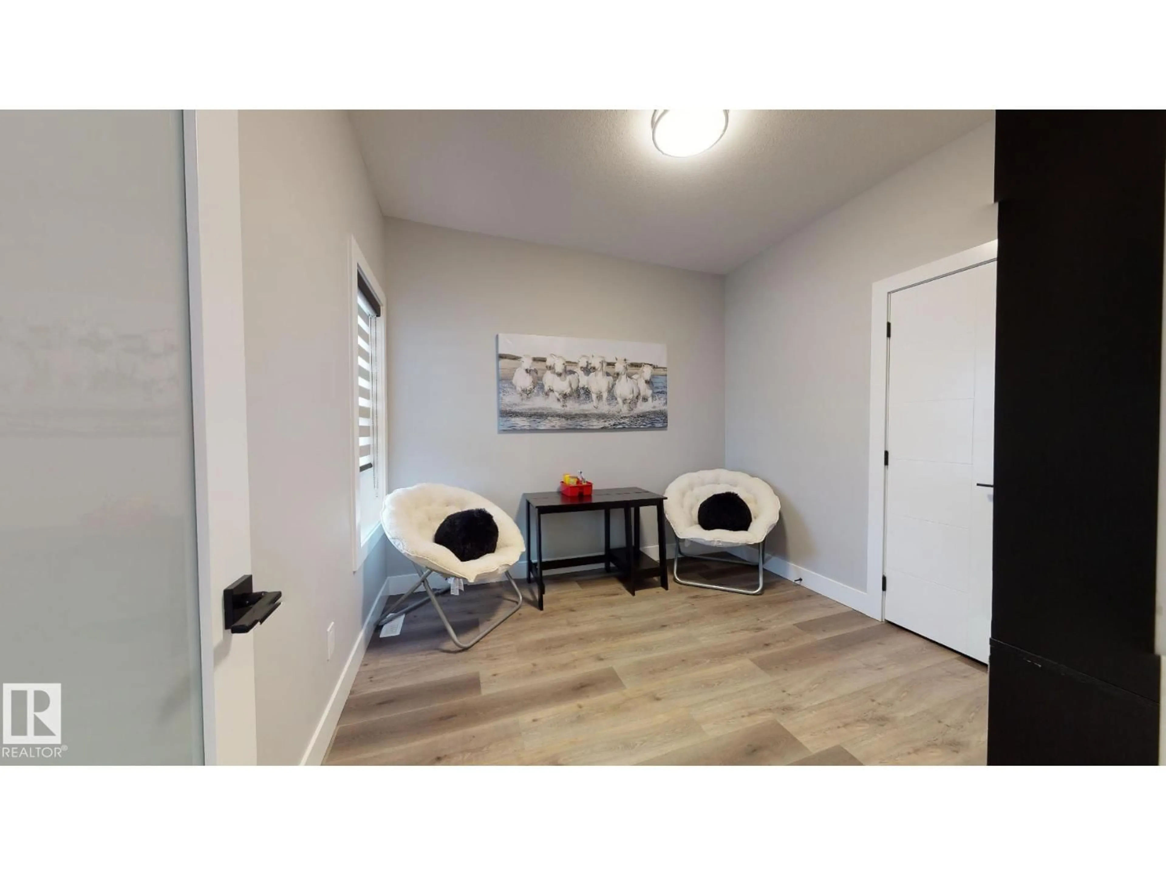 Indoor entryway for 17 BLACKBIRD BN, Fort Saskatchewan Alberta T8L0G6
