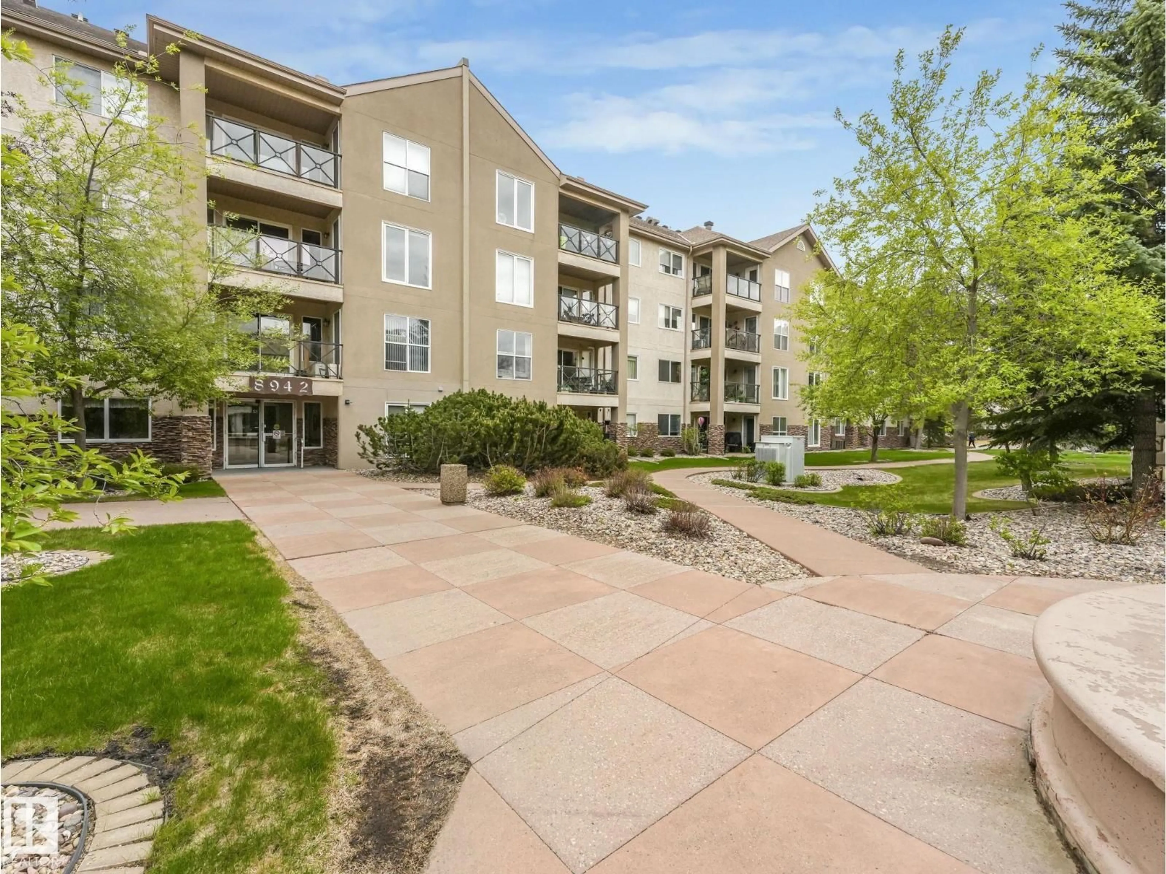 Patio, unknown for 407 - 8942 156 ST, Edmonton Alberta T5R5Z5