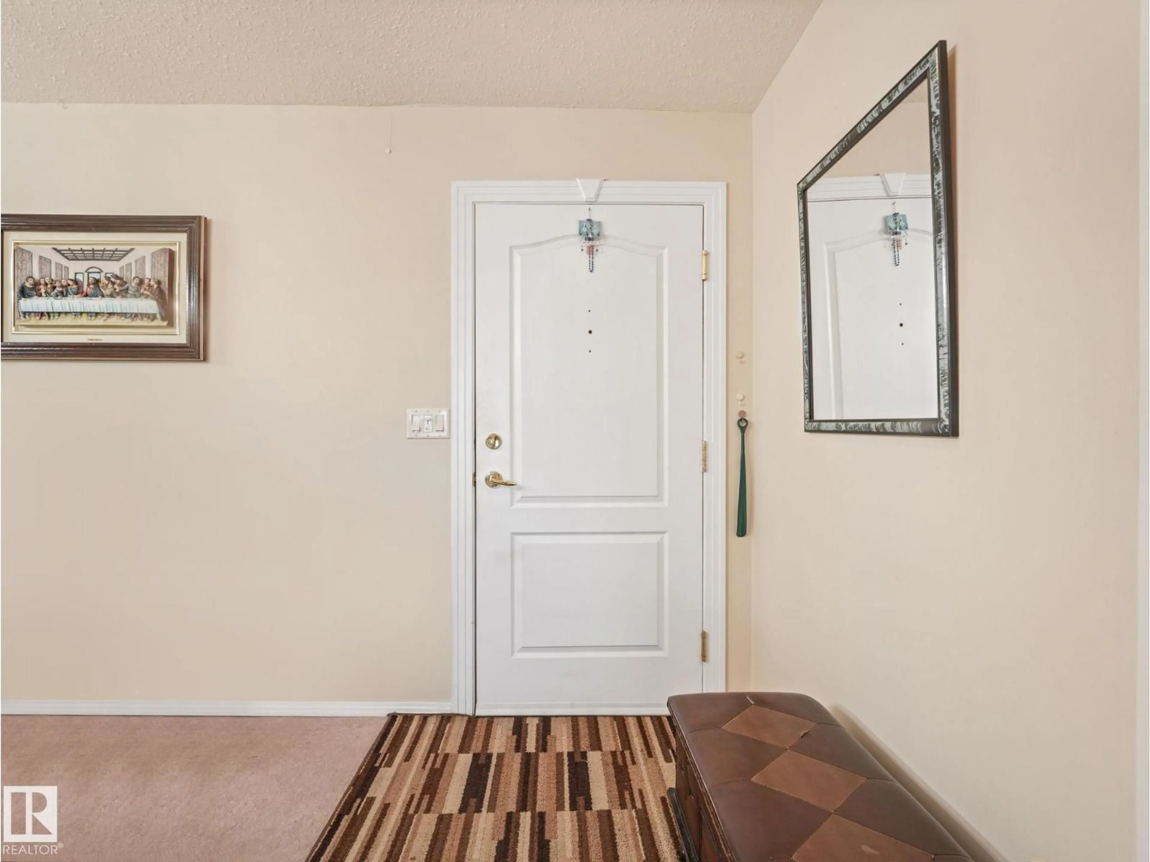 Indoor entryway for 407 - 8942 156 ST, Edmonton Alberta T5R5Z5