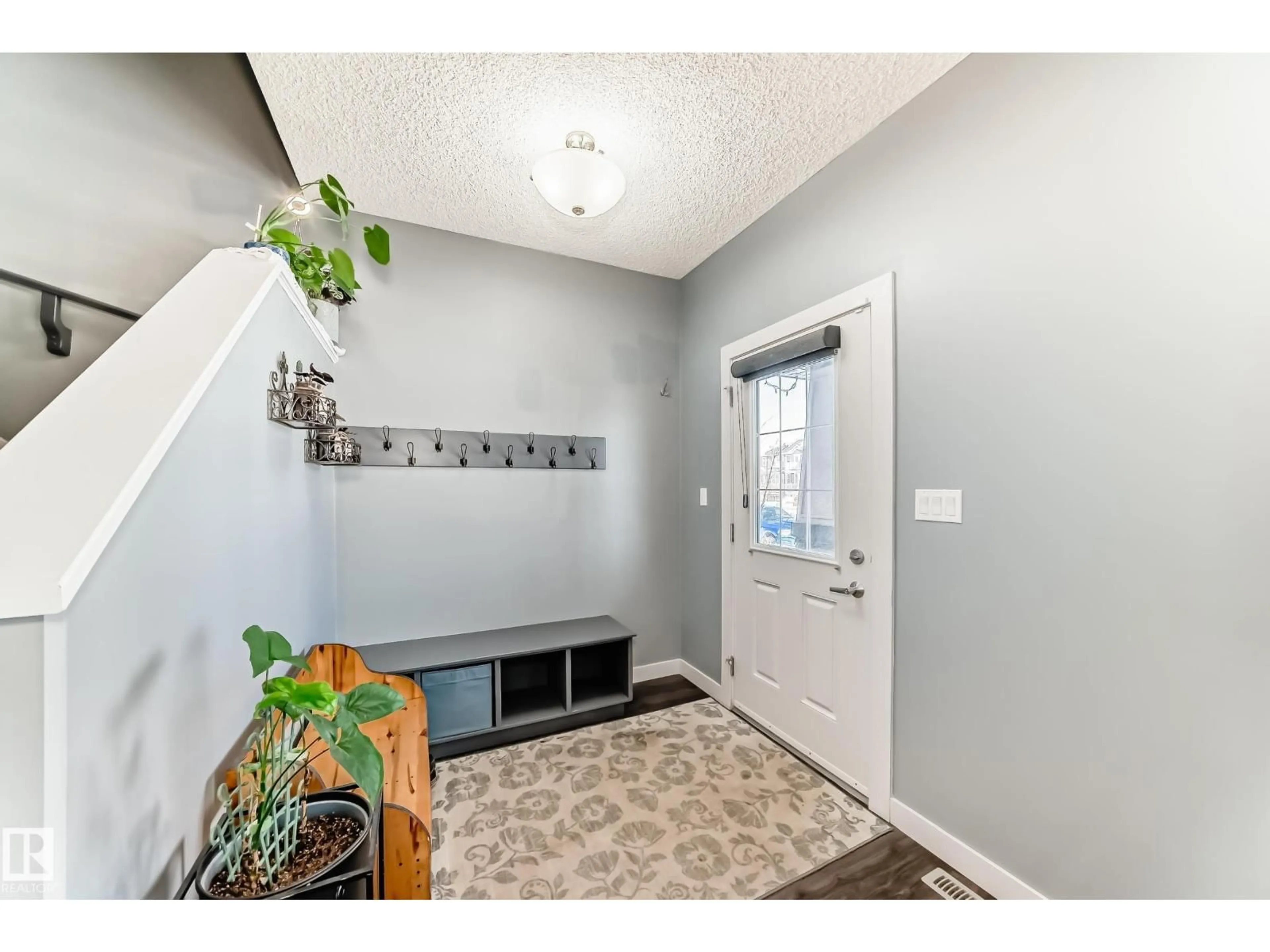 Indoor entryway for 259 ROBINSON DR, Leduc Alberta T9E0S7